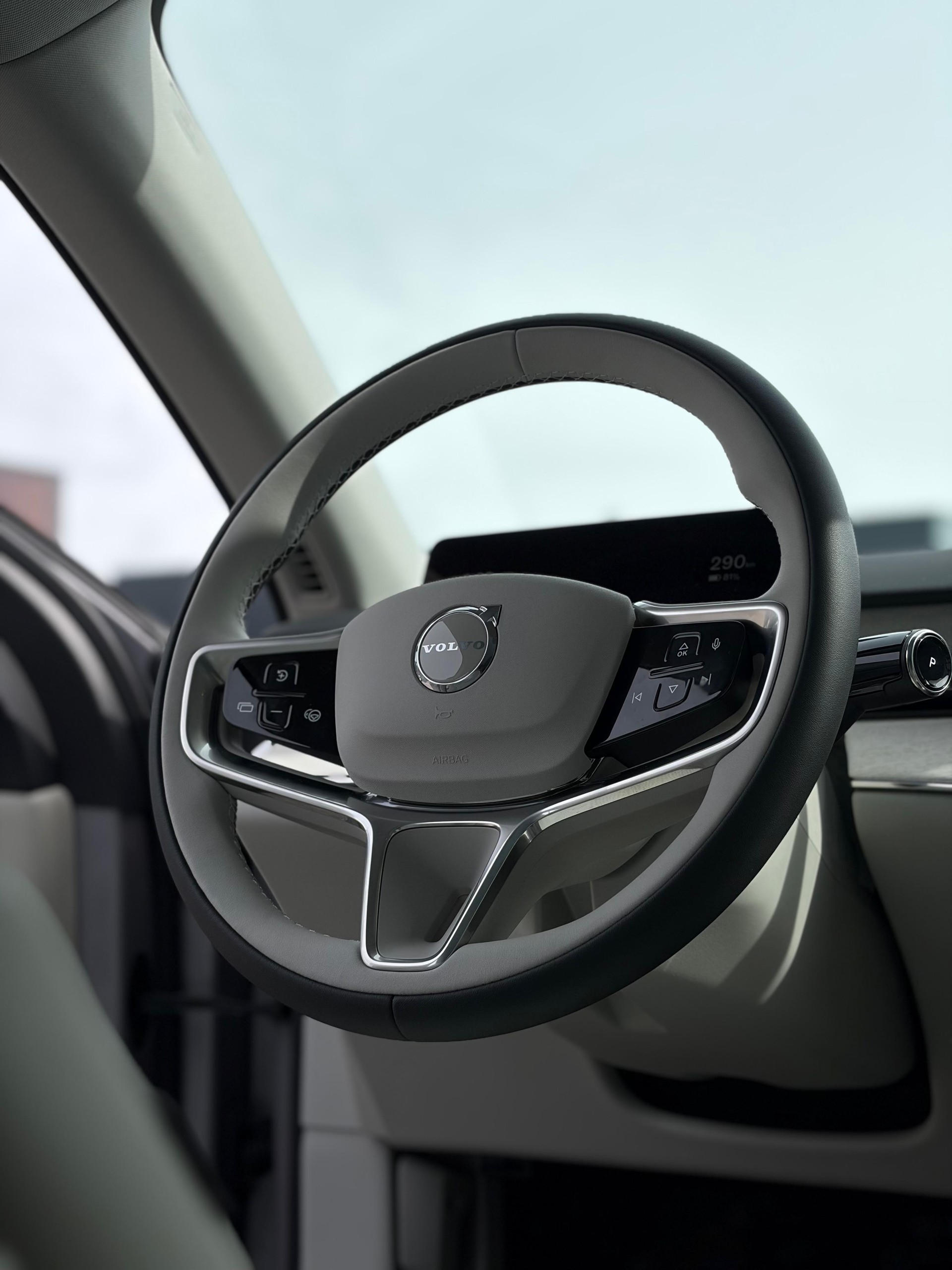 VOLVO ES90 Ultra-image-9