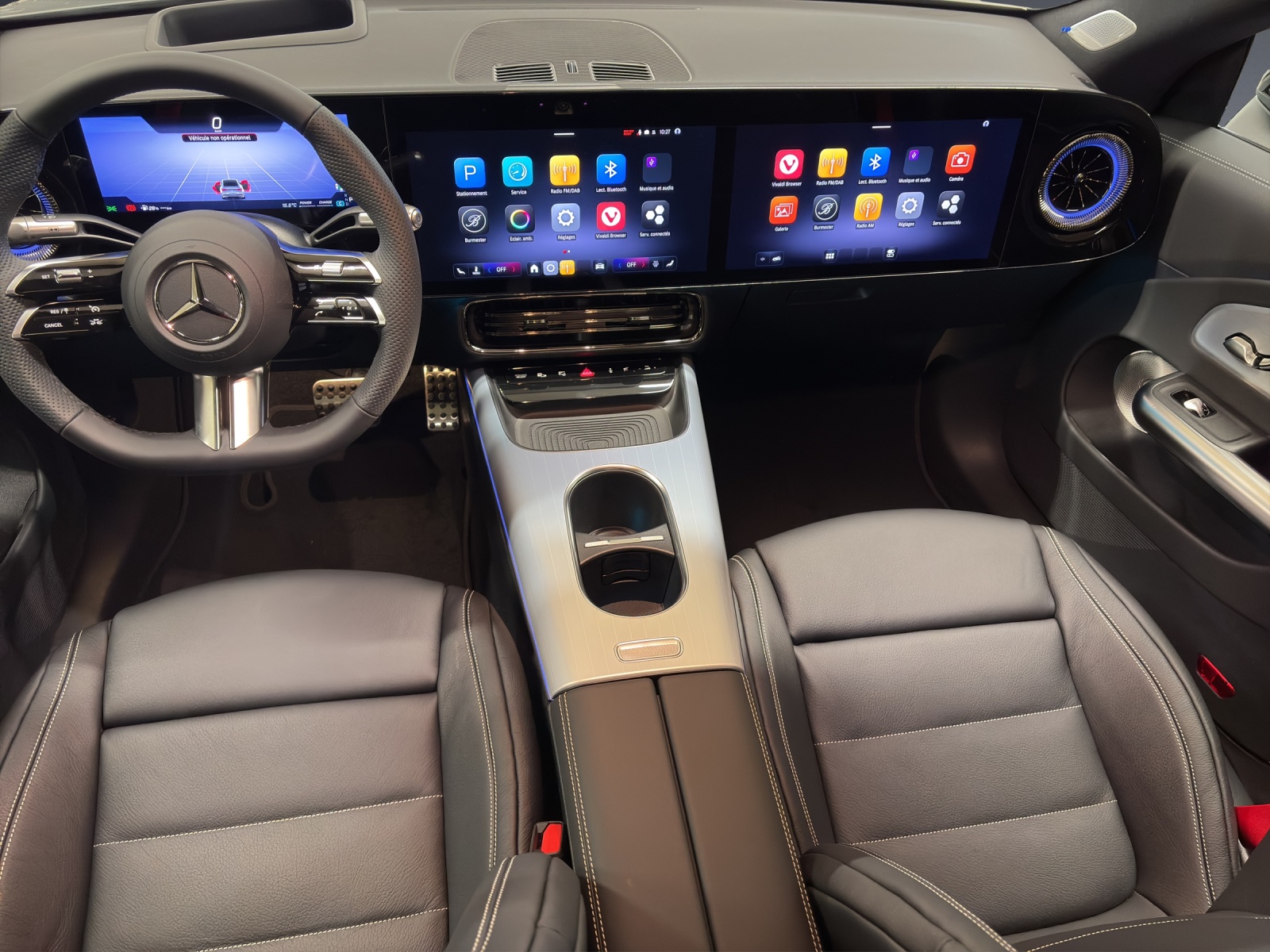 MERCEDES-BENZ CLA 220 4M-image-5