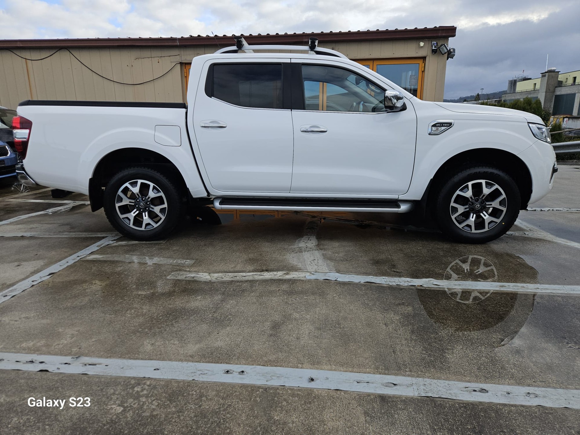 RENAULT Alaskan Doppel Cabin TwinTurbo dCi190 4WD Intens A-image-4