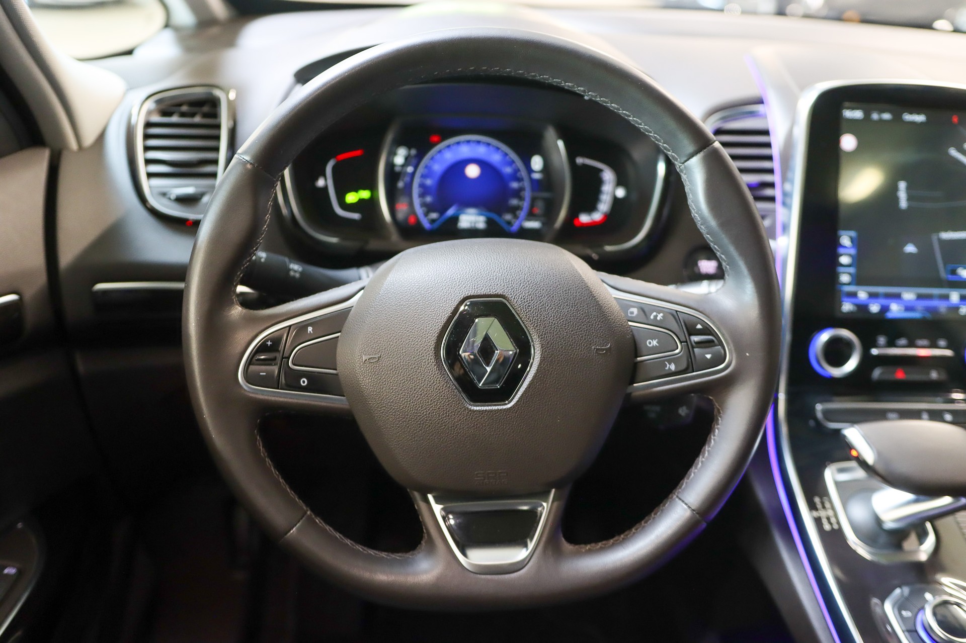 RENAULT Espace 1.6 TCe Intens EDC-image-9