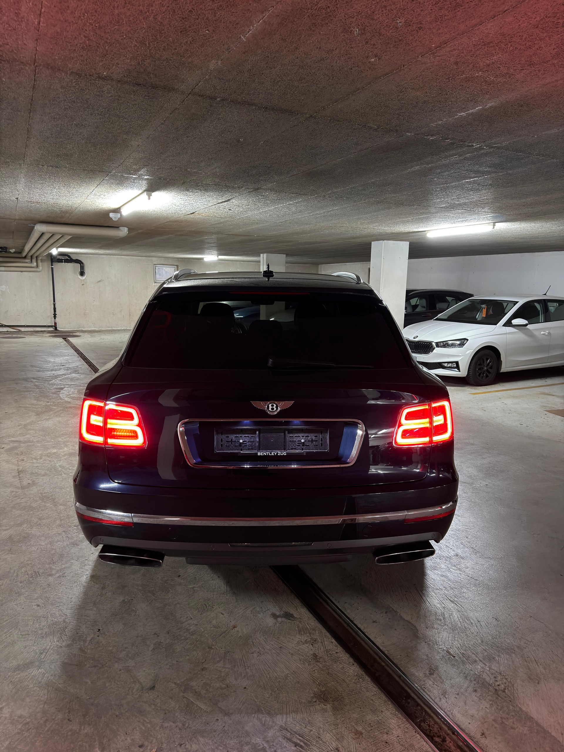 BENTLEY Bentayga W12 Vollaustattung-image-14