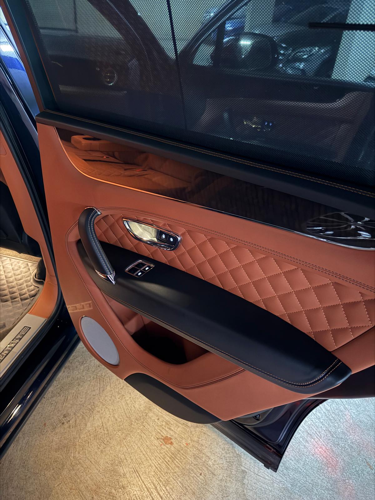 BENTLEY Bentayga W12 Vollaustattung-image-13
