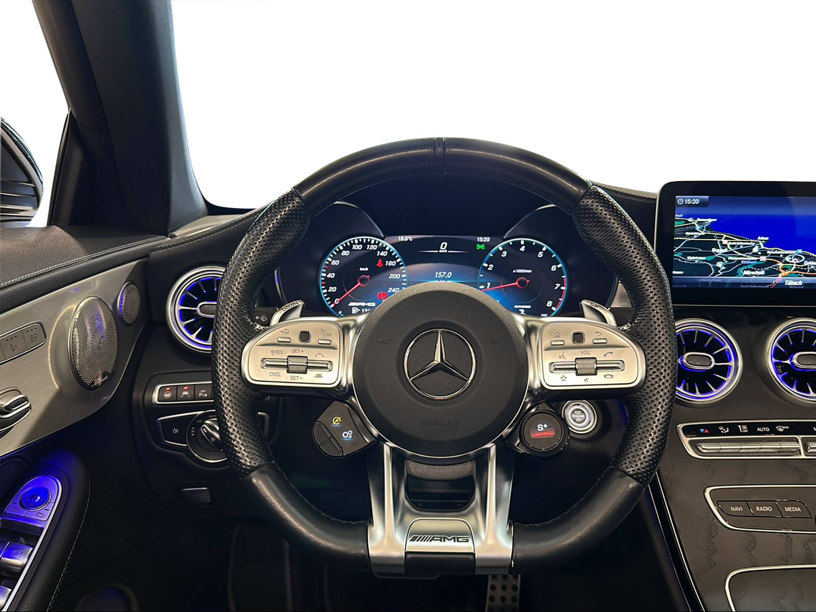 MERCEDES-BENZ C 43 Cabriolet AMG Premium + 4Matic 9G-Tronic-image-24