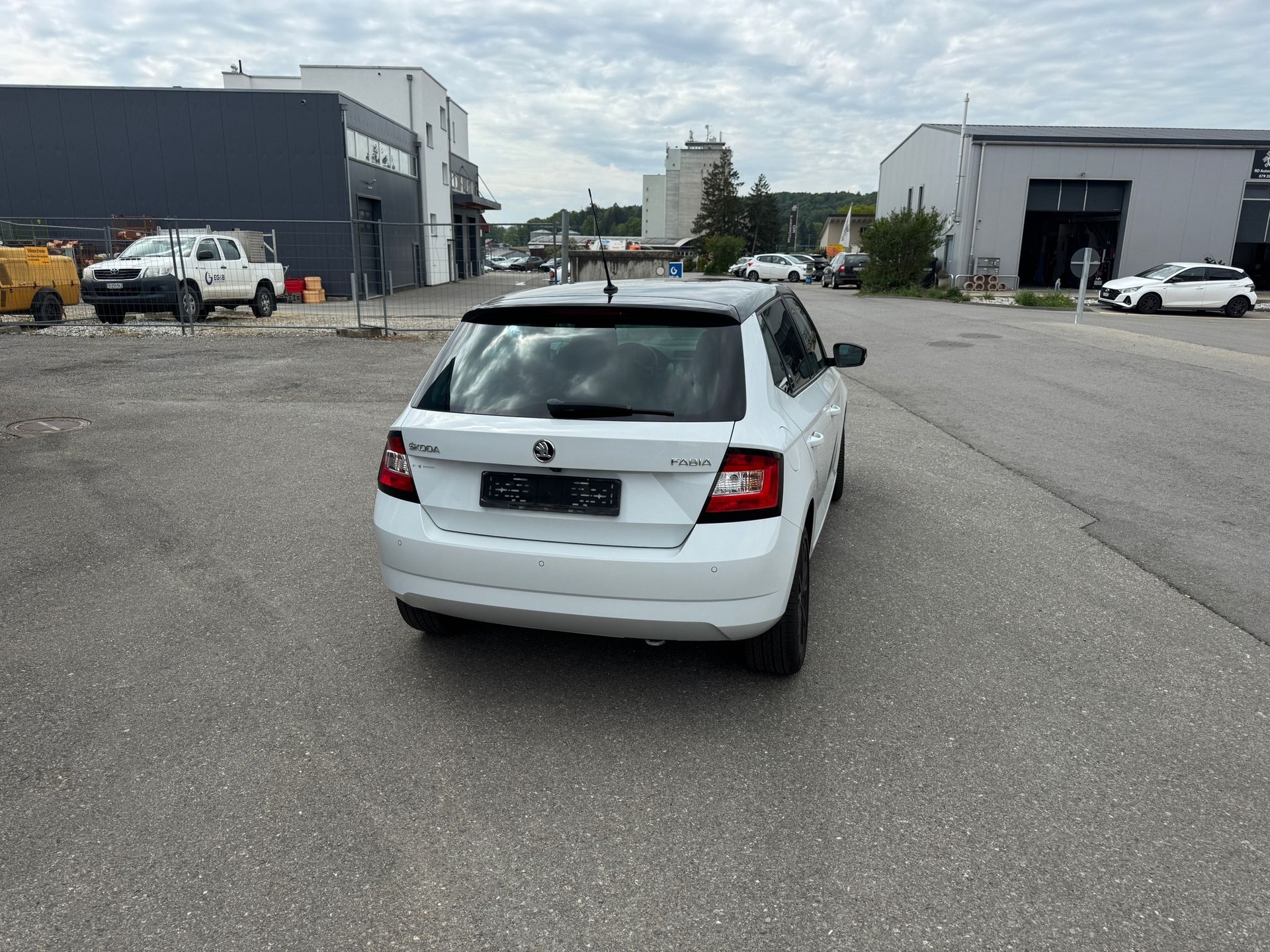 SKODA Fabia 1.2 TSI Style DSG-image-6