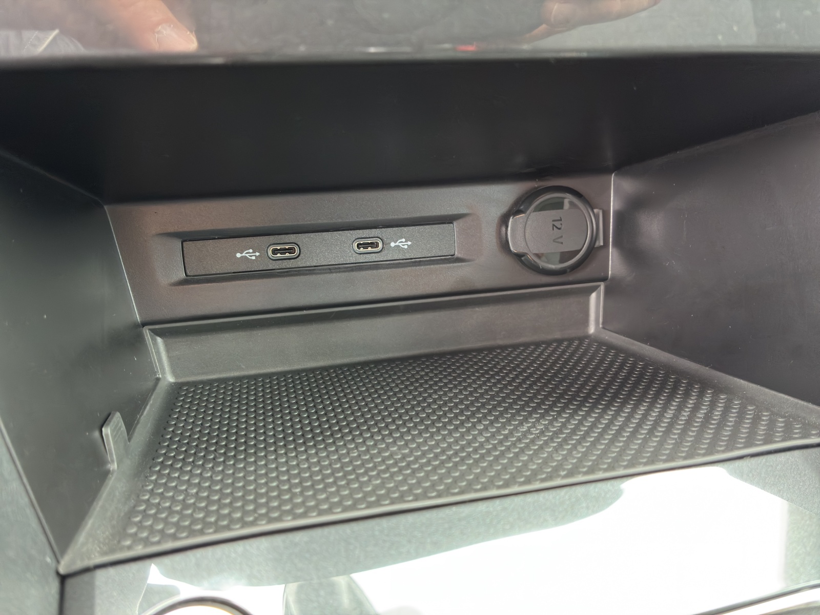 VW Tiguan 2.0TSI Elegance 4Motion DSG-image-14