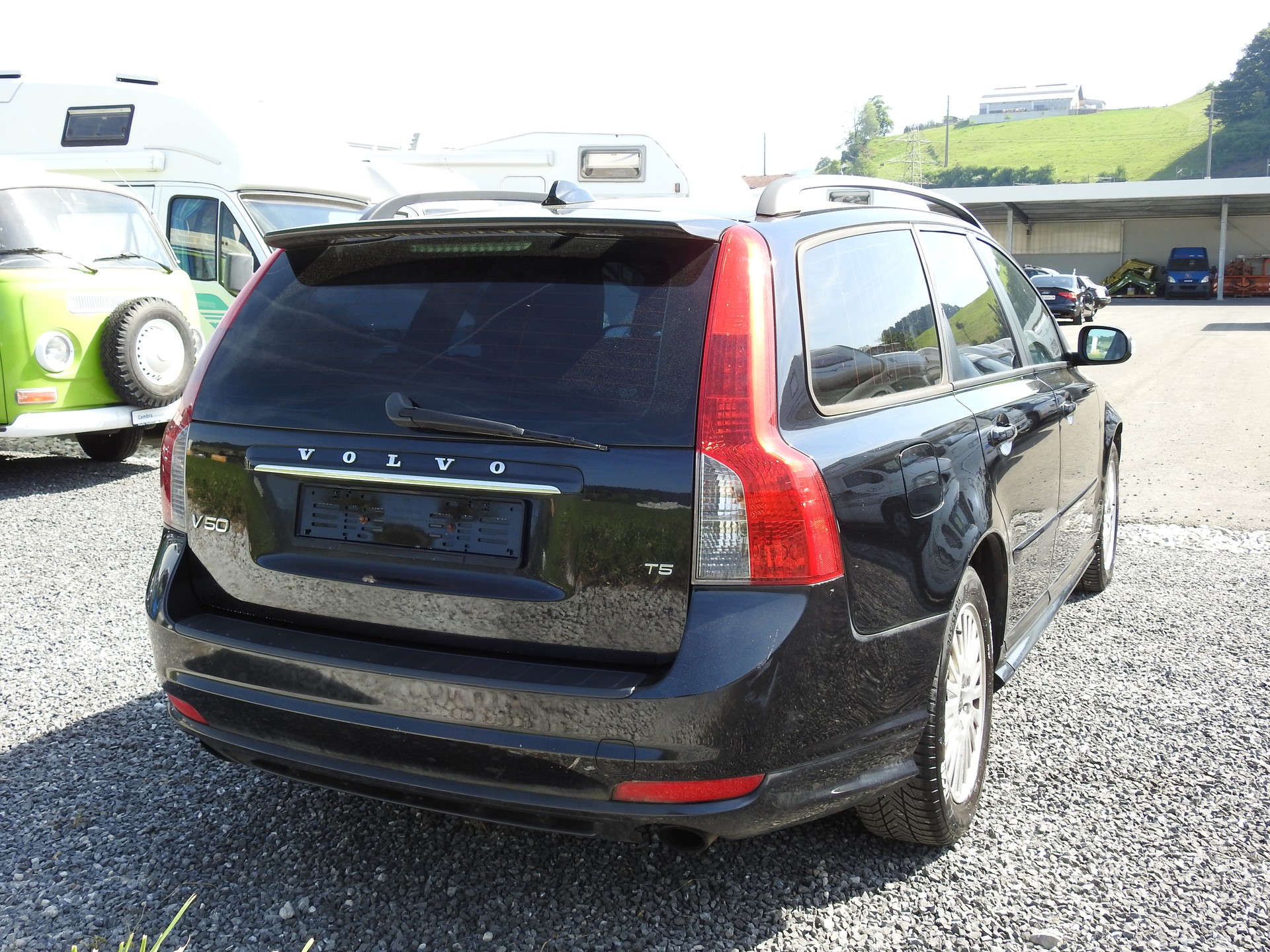 VOLVO V50 T5 Momentum R-Line-image-5