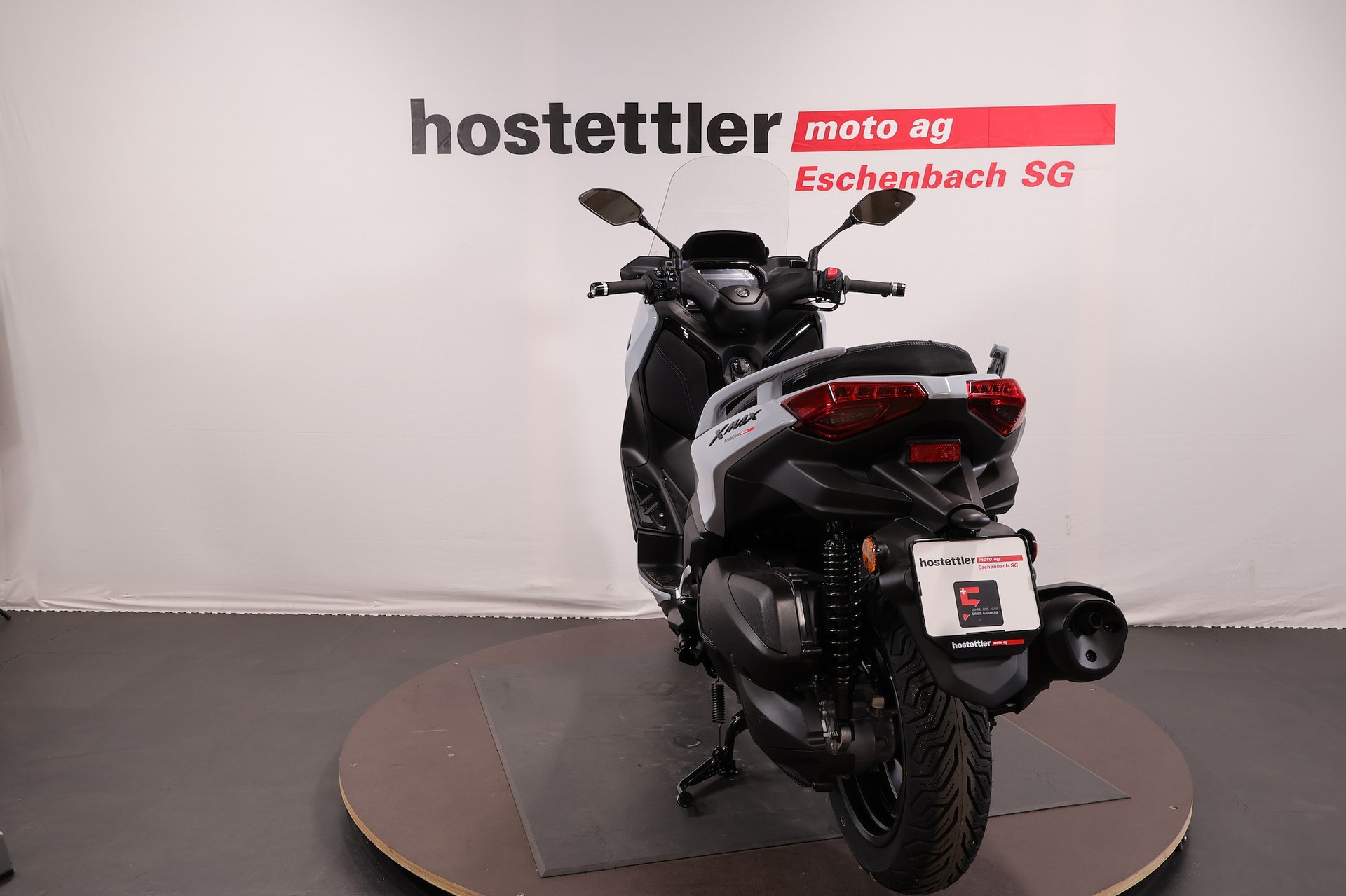 YAMAHA XMAX 300 Tech MAX+-image-4