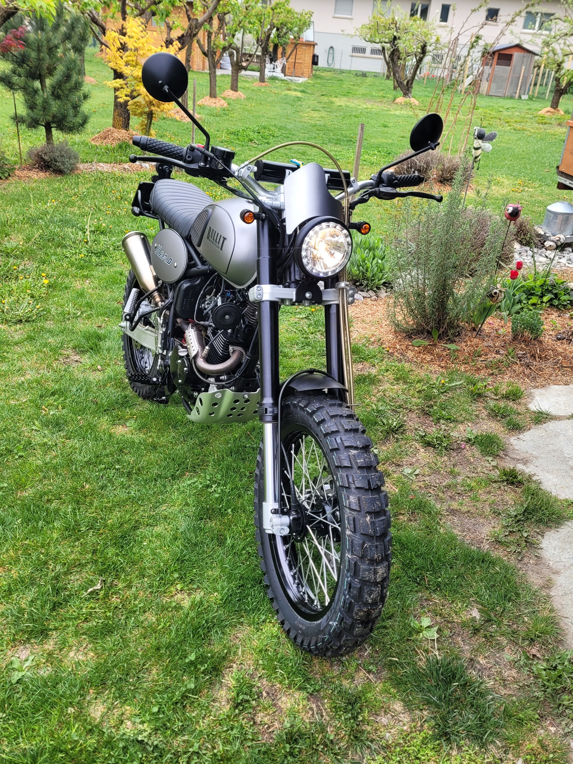BULLIT 125