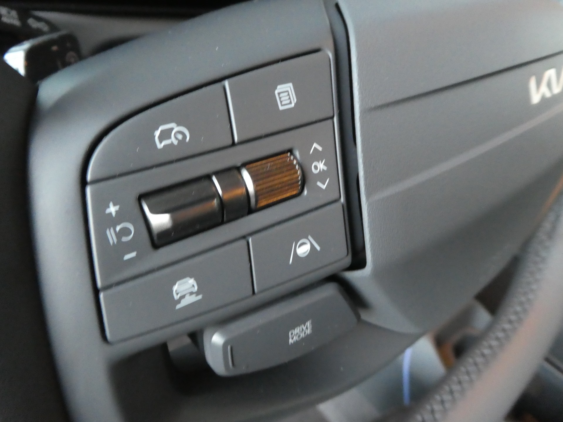 KIA EV2-image-12