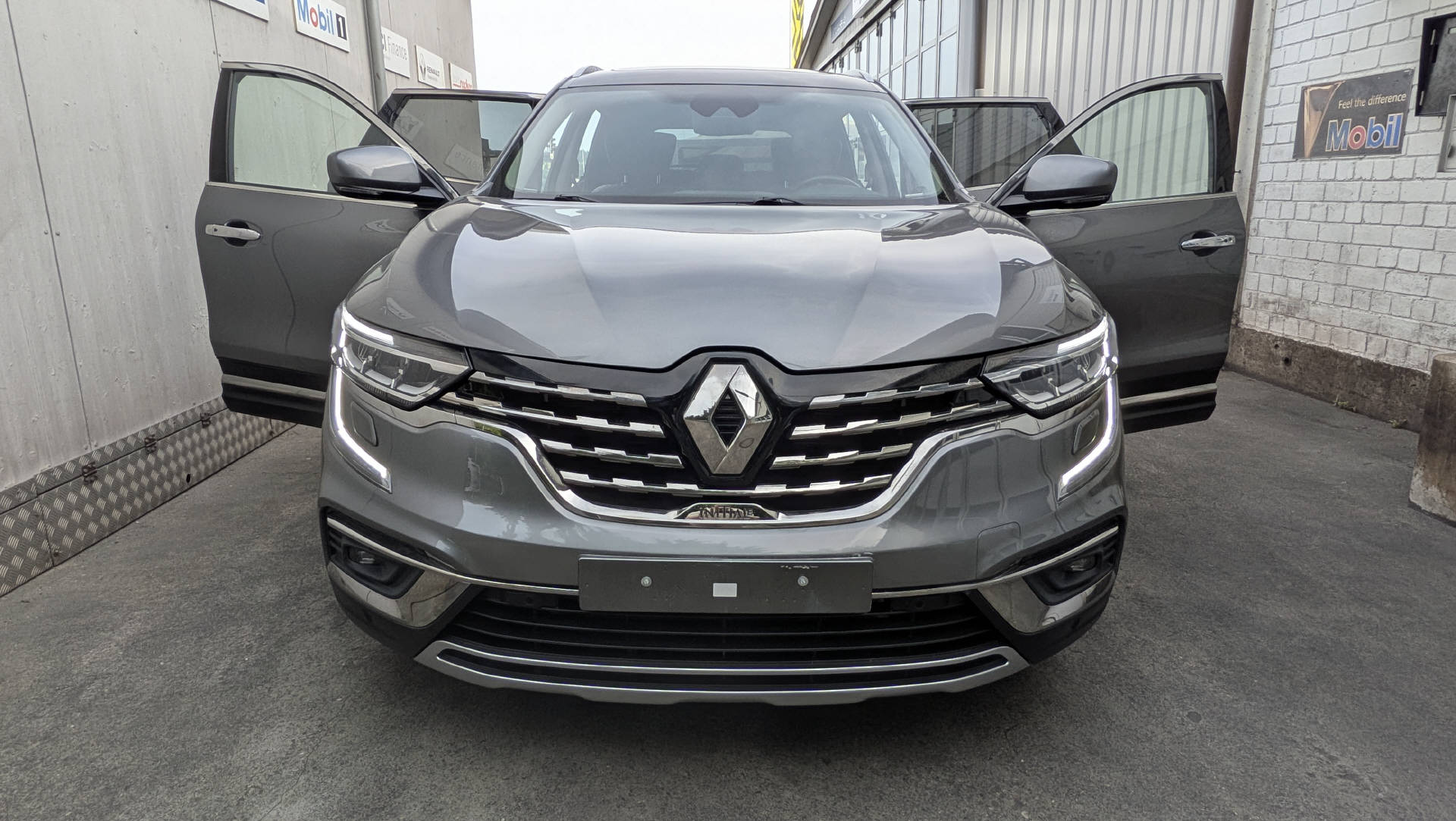 RENAULT Koleos 2.0 Blue dCi Initiale 4WD-image-3