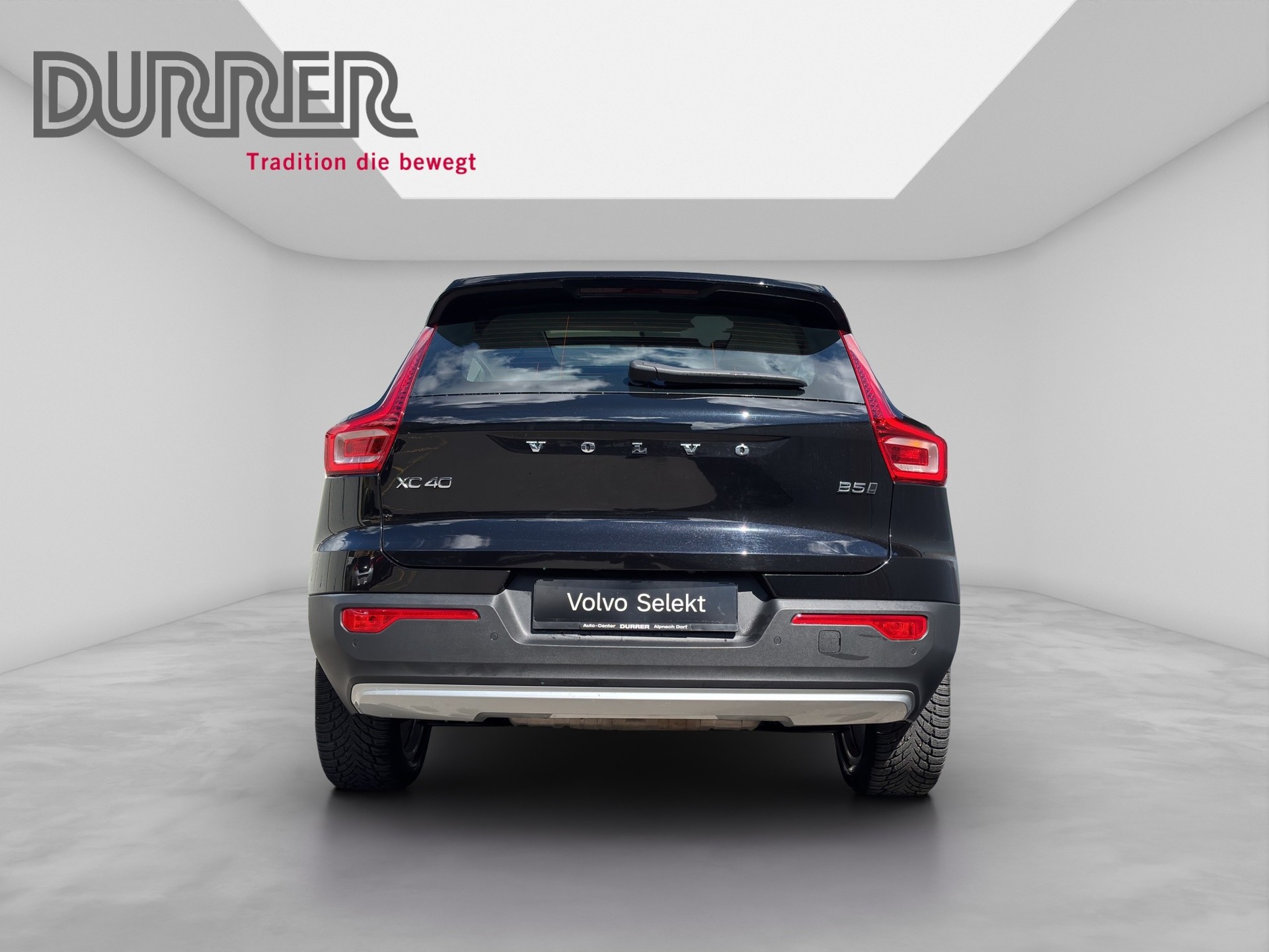 VOLVO XC40 2.0 B5 MH Inscription AWD-image-7