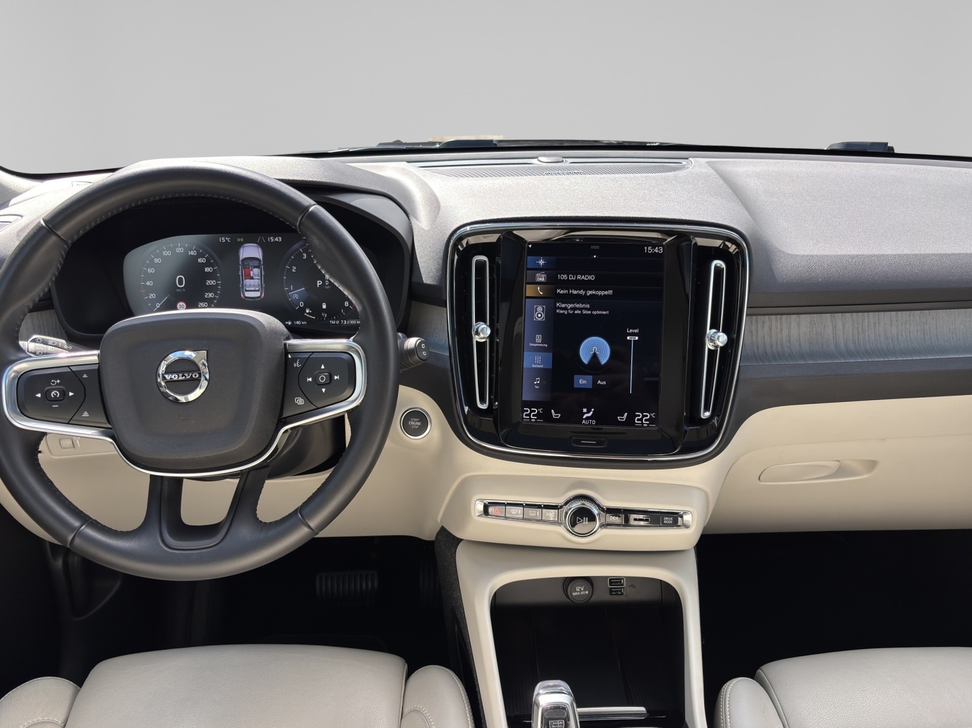 VOLVO XC40 2.0 B5 MH Inscription AWD-image-10
