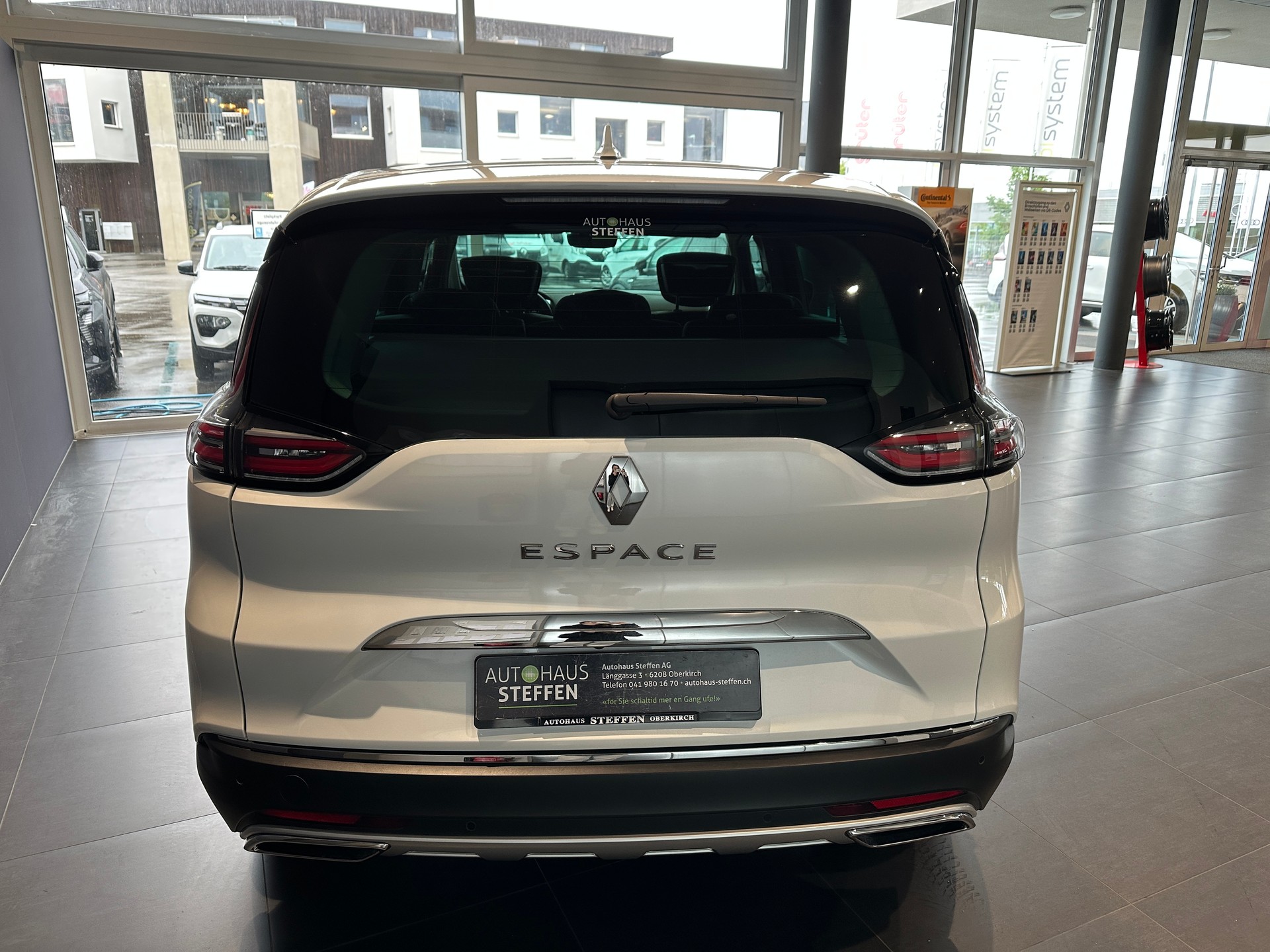 RENAULT Espace 2.0 dCi Initiale Paris EDC 6-image-6