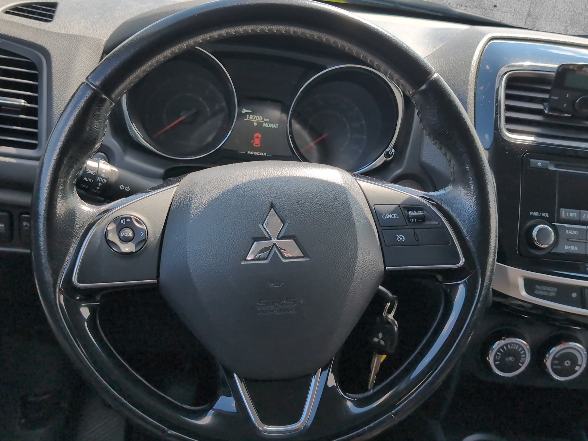 MITSUBISHI ASX 1.6 Value 2WD Edition-image-12