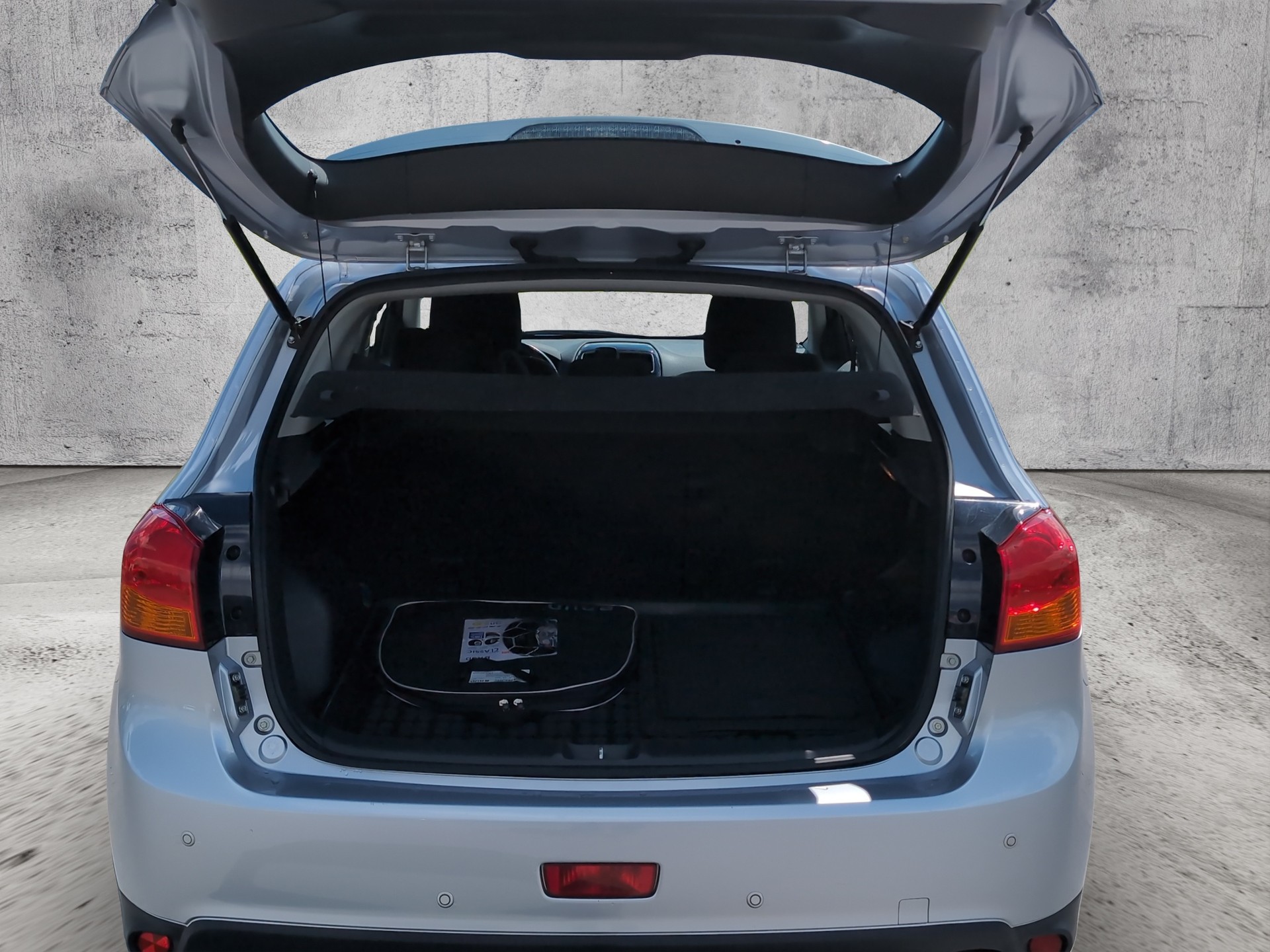 MITSUBISHI ASX 1.6 Value 2WD Edition-image-6