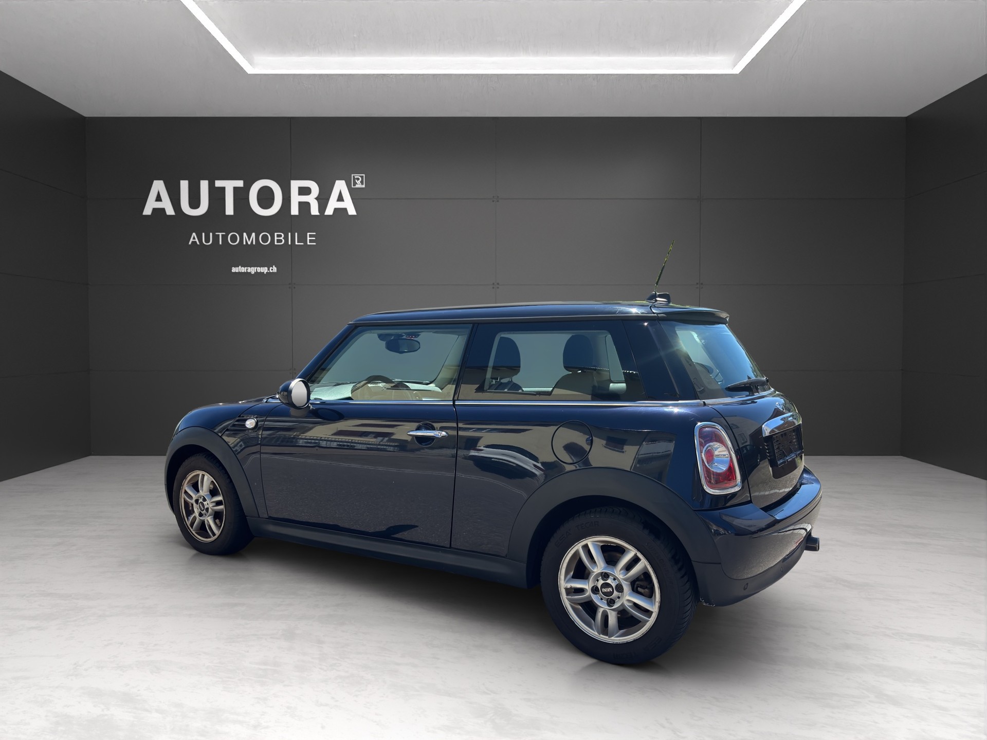 MINI R56 i Cooper 1.6, 122 PS-image-2