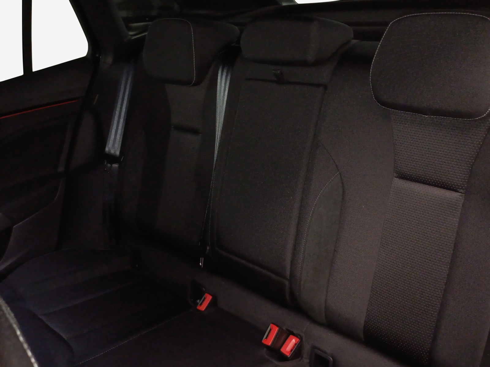 SKODA Scala 1.5 TSI Dynamic DSG-image-11