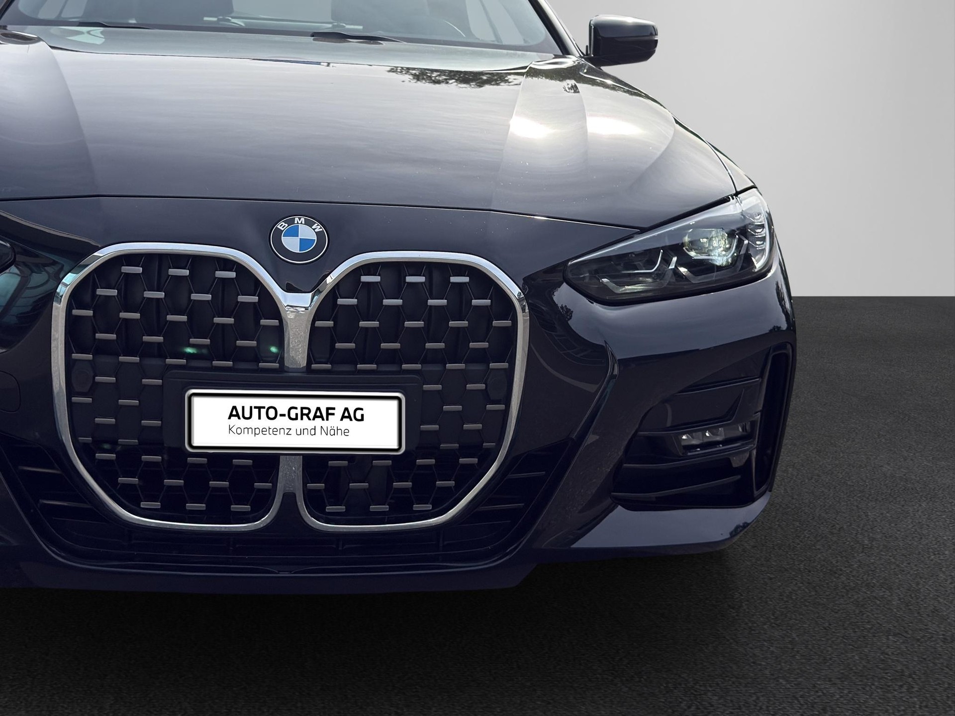BMW 430i M Sport xDrive Cabrio-image-8