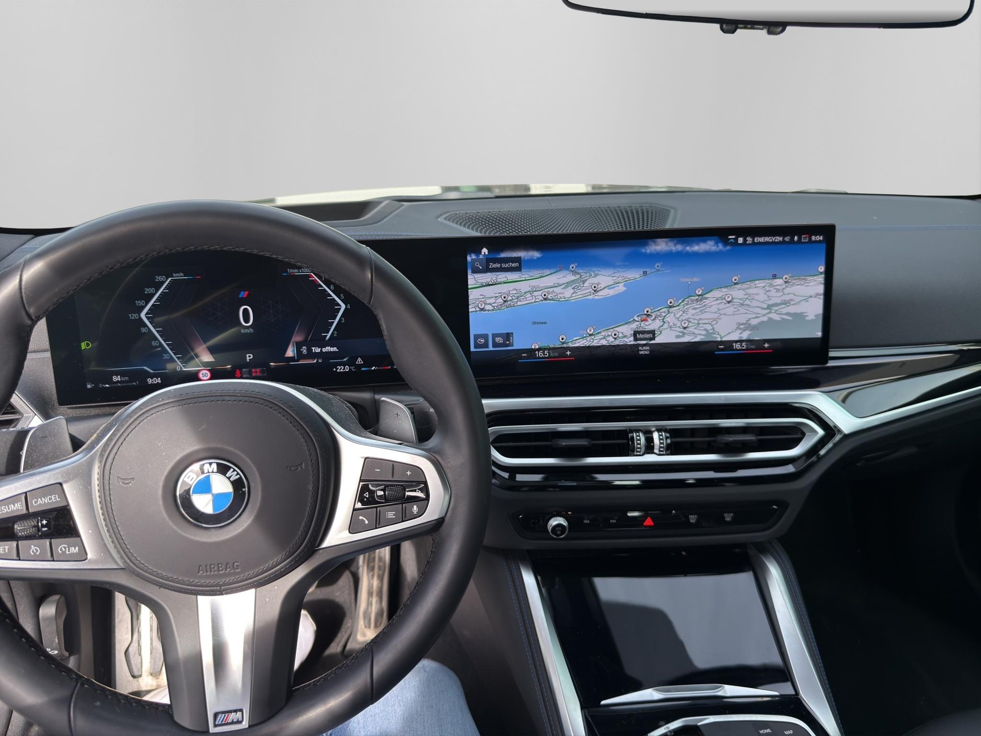 BMW 430i M Sport xDrive Cabrio-image-13