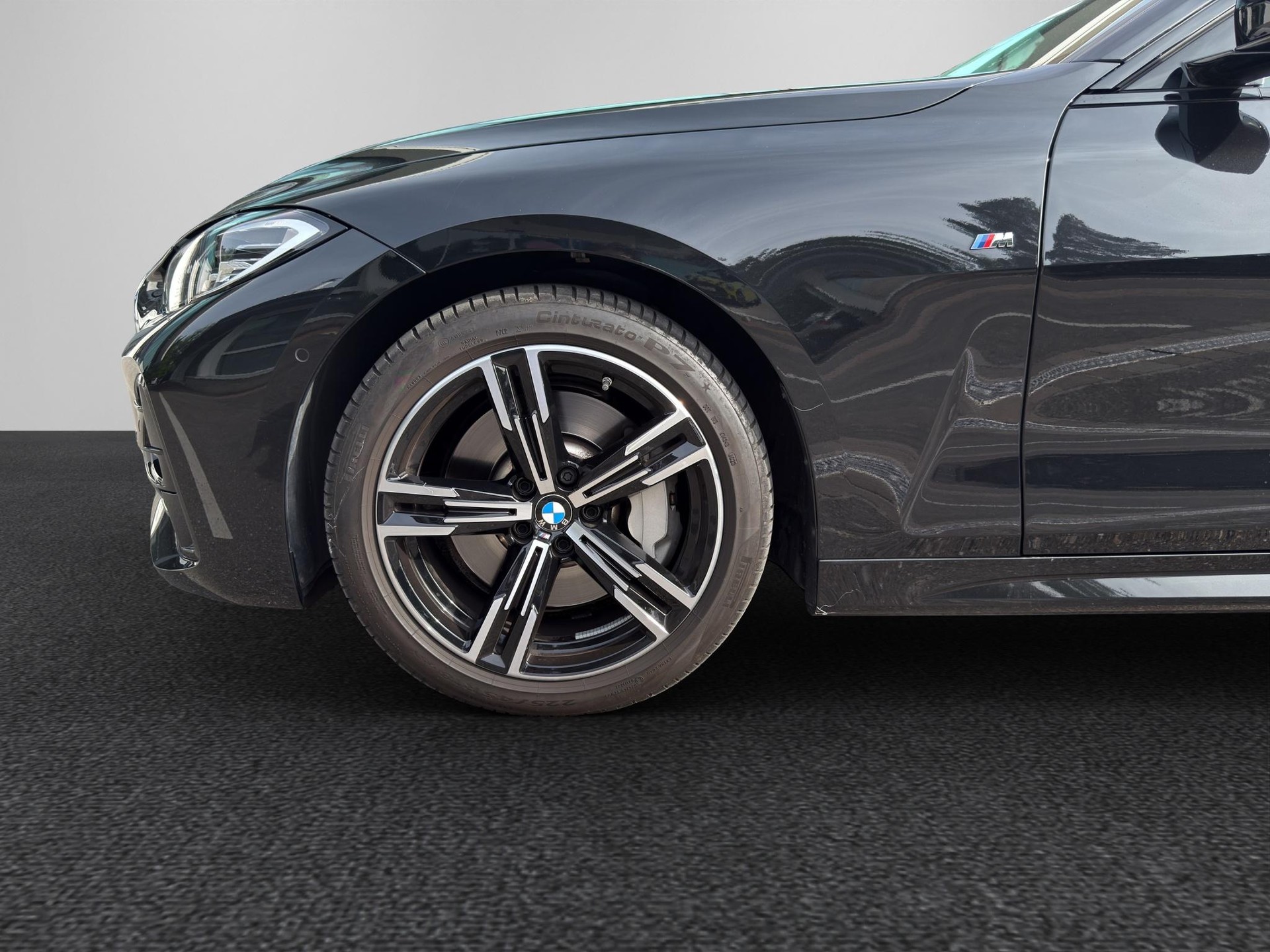 BMW 430i M Sport xDrive Cabrio-image-9