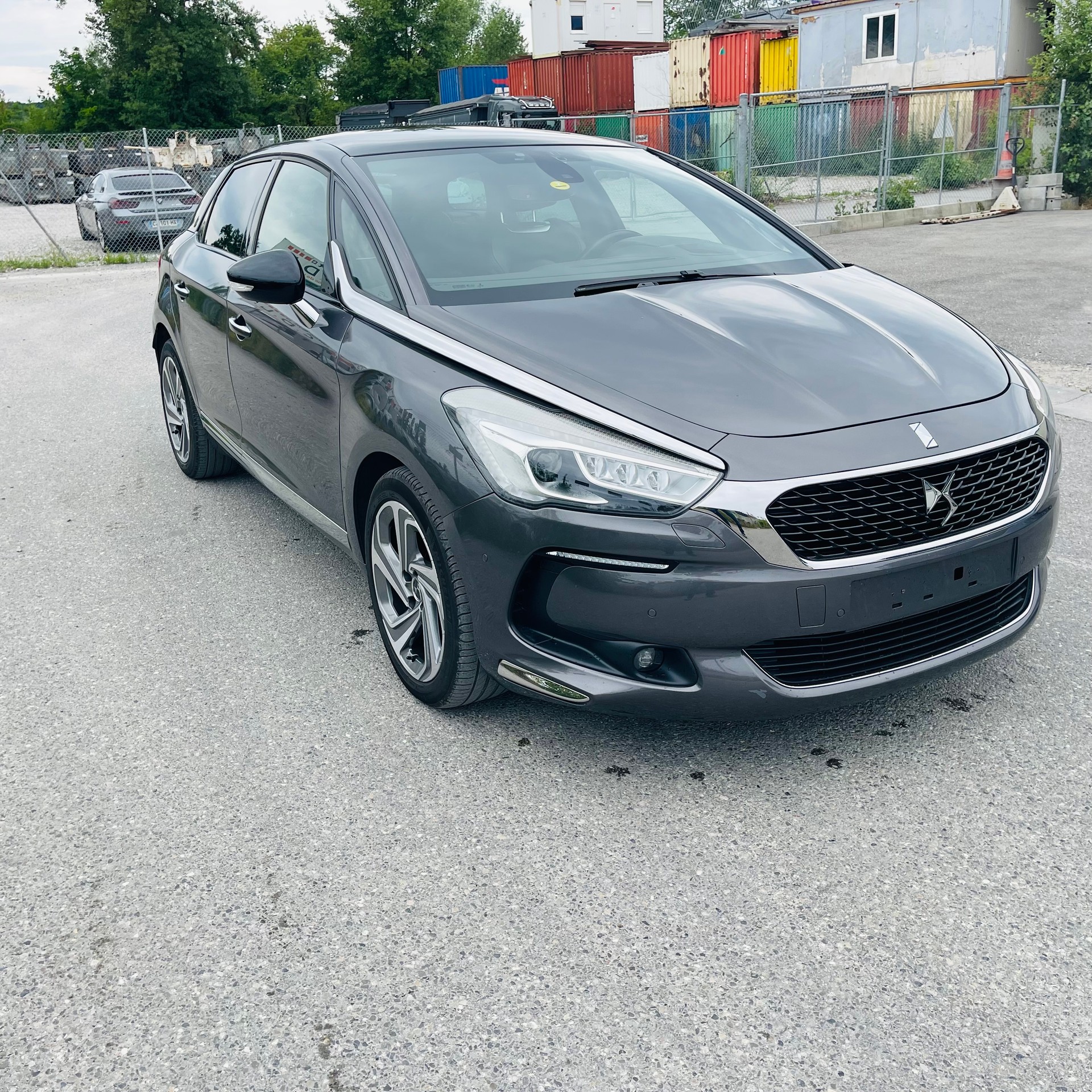 DS AUTOMOBILES DS 5 2.0 BlueHDi SO Chic-image-1