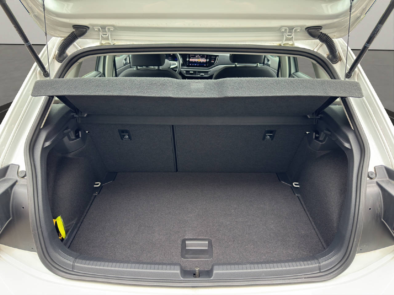 VW Polo 1.0 TSI Life DSG-image-16