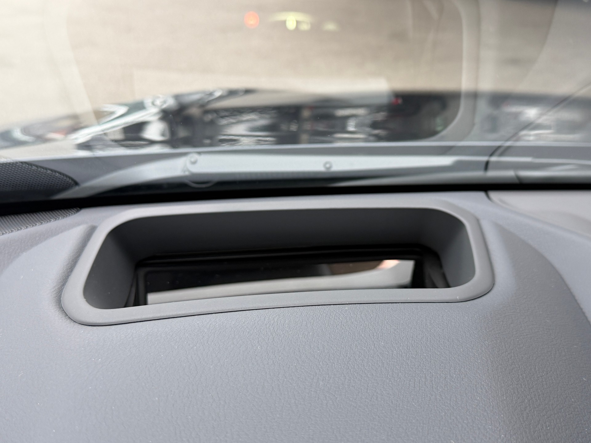 LEXUS NX 450h+ E-FOUR Comfort-image-21