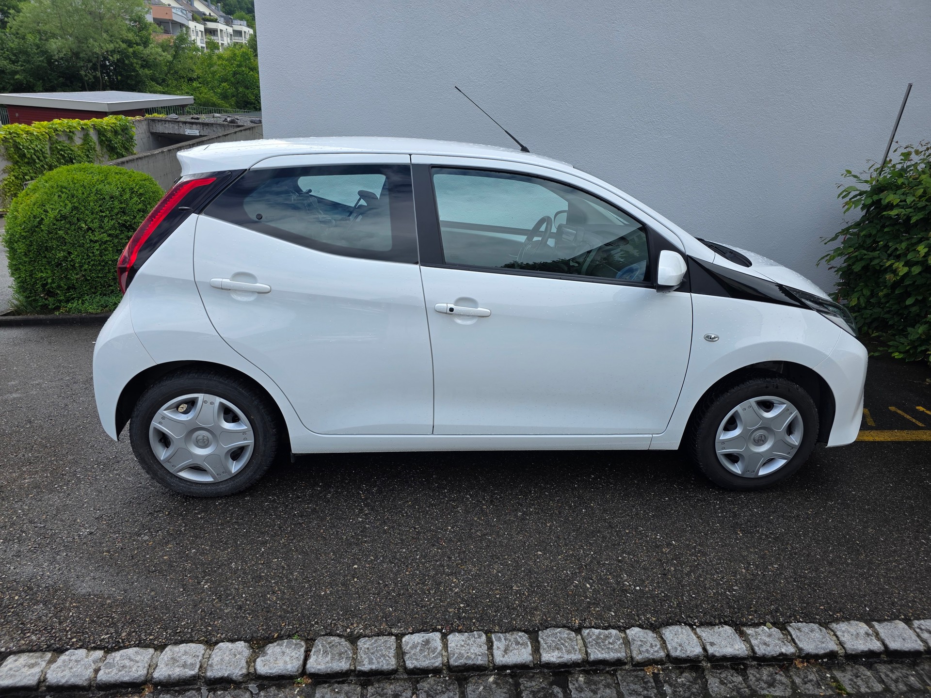 TOYOTA Aygo 1.0 VVT-i Trend-showroom-element-2