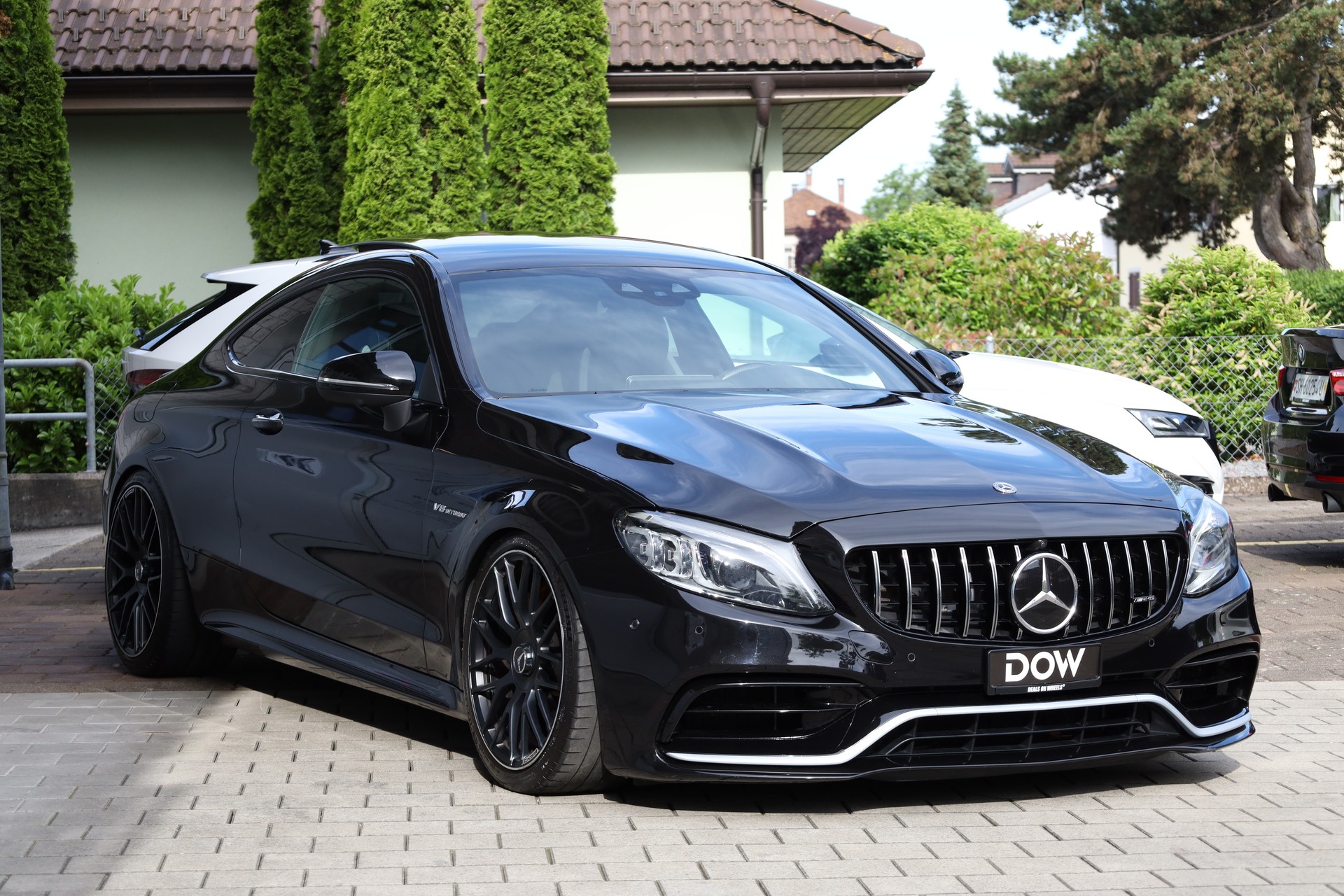 MERCEDES-BENZ C 63 S AMG 9G-tronic-showroom-element-2