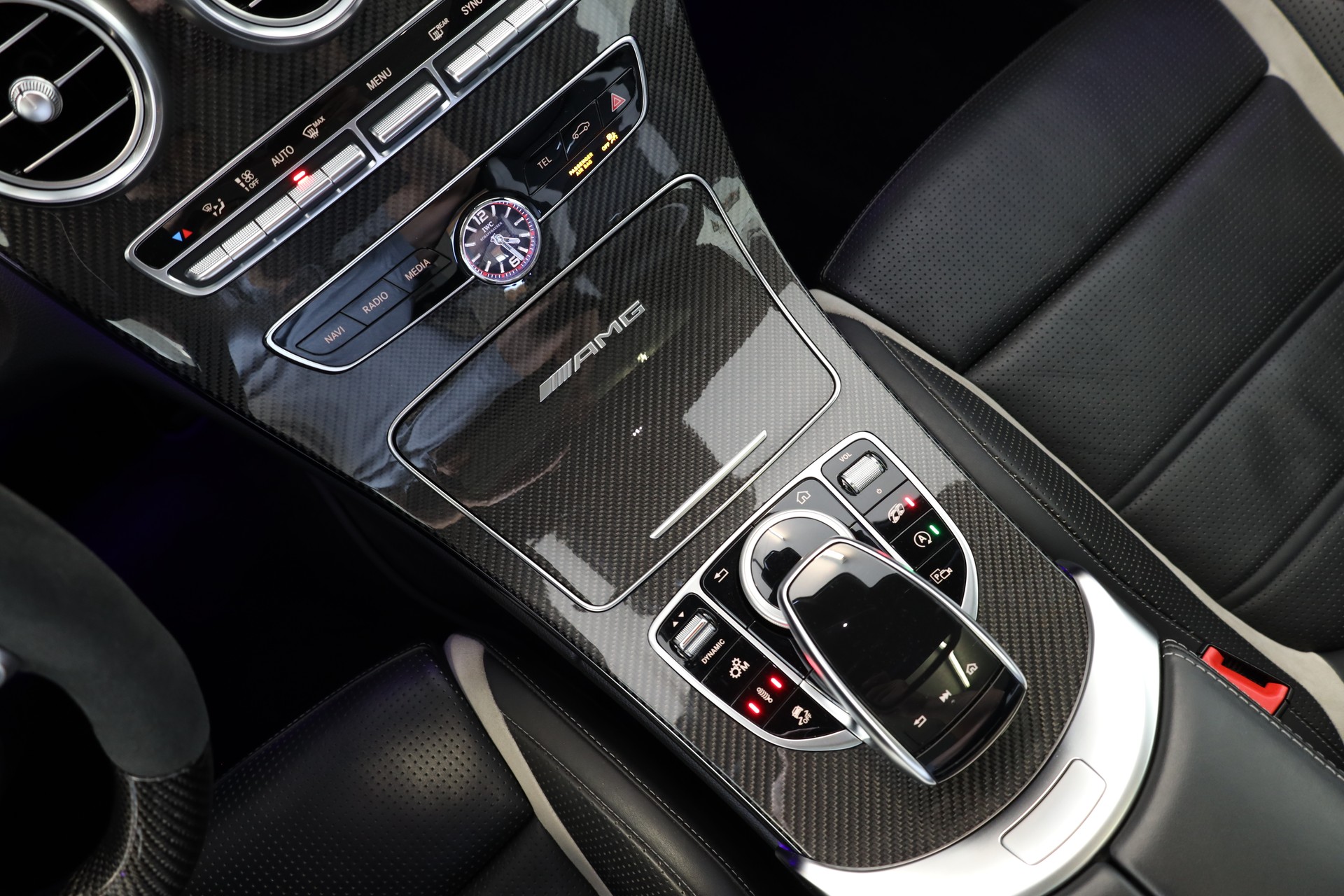 MERCEDES-BENZ C 63 S AMG 9G-tronic-image-22