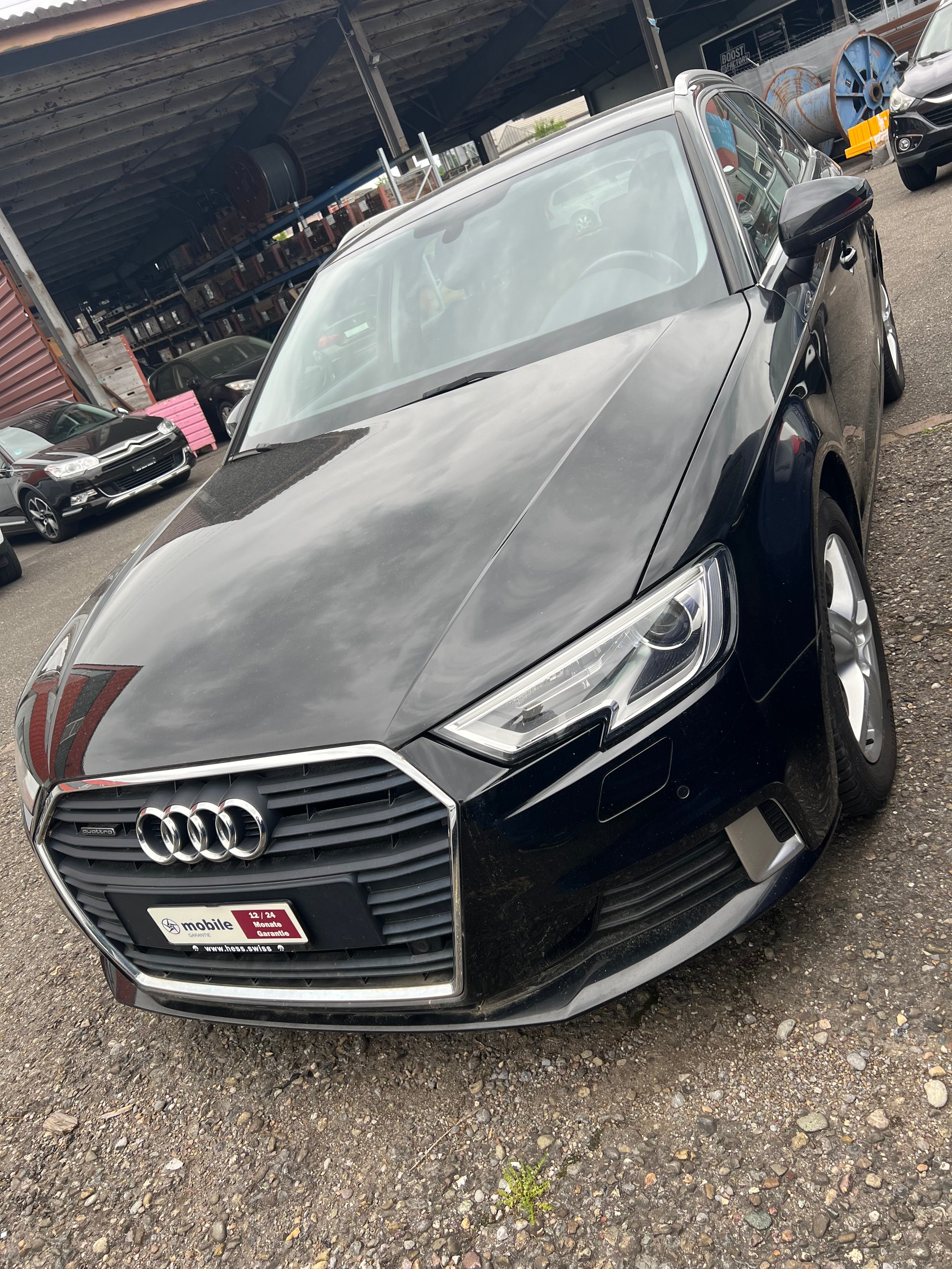 AUDI A3 Sportback 2.0 TFSI quattro S-tronic AB MFK-image-2