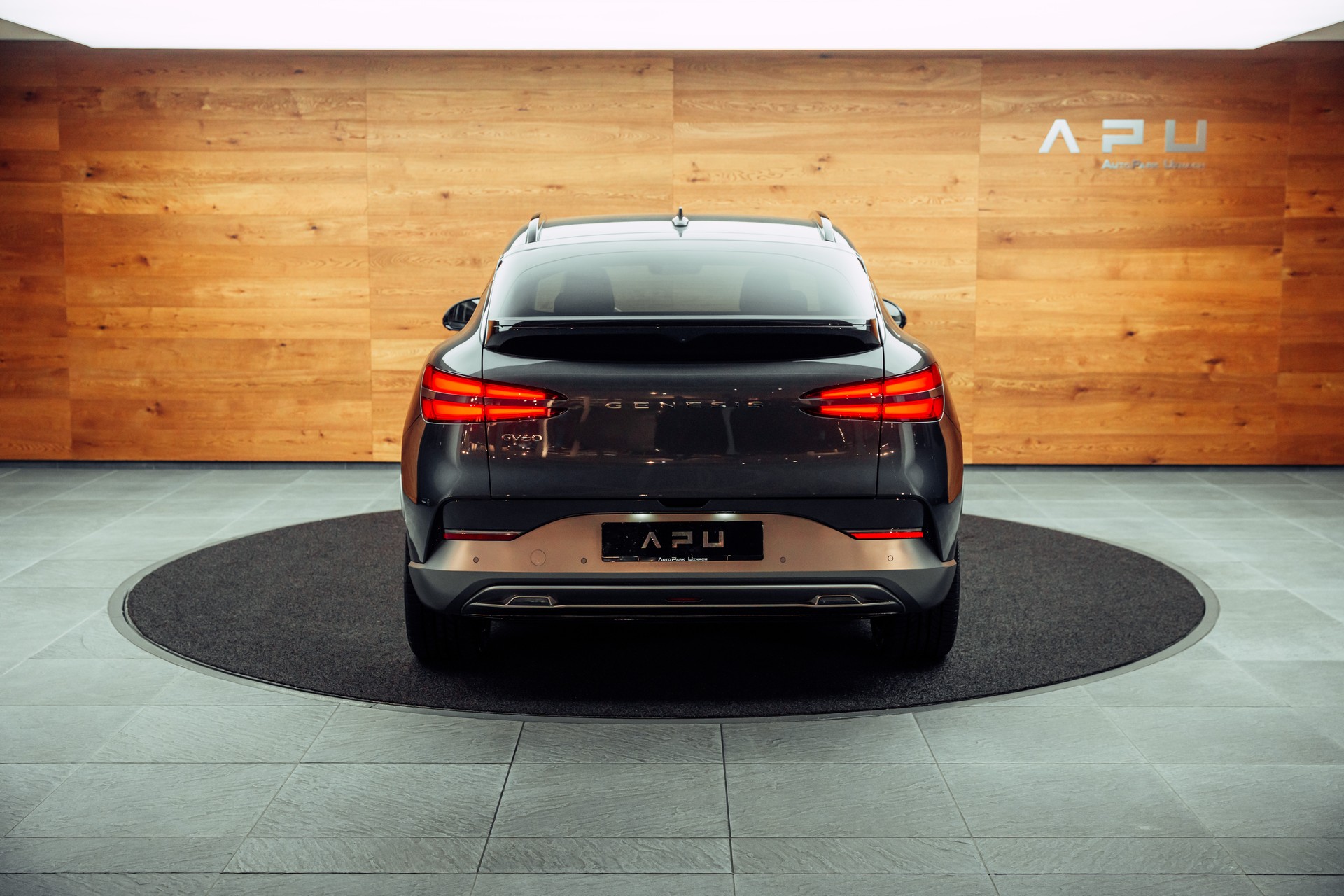 GENESIS GV60 77.4 kWh Sport Plus AWD-image-17