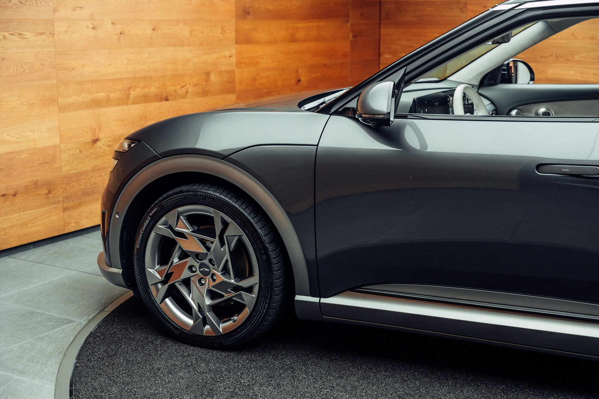GENESIS GV60 77.4 kWh Sport Plus AWD-image-20
