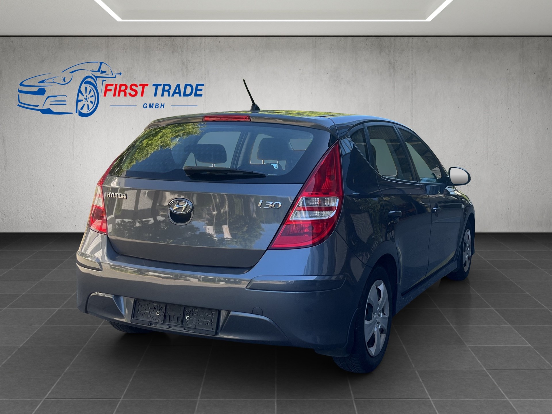 HYUNDAI i30 1.4 Comfort-image-4