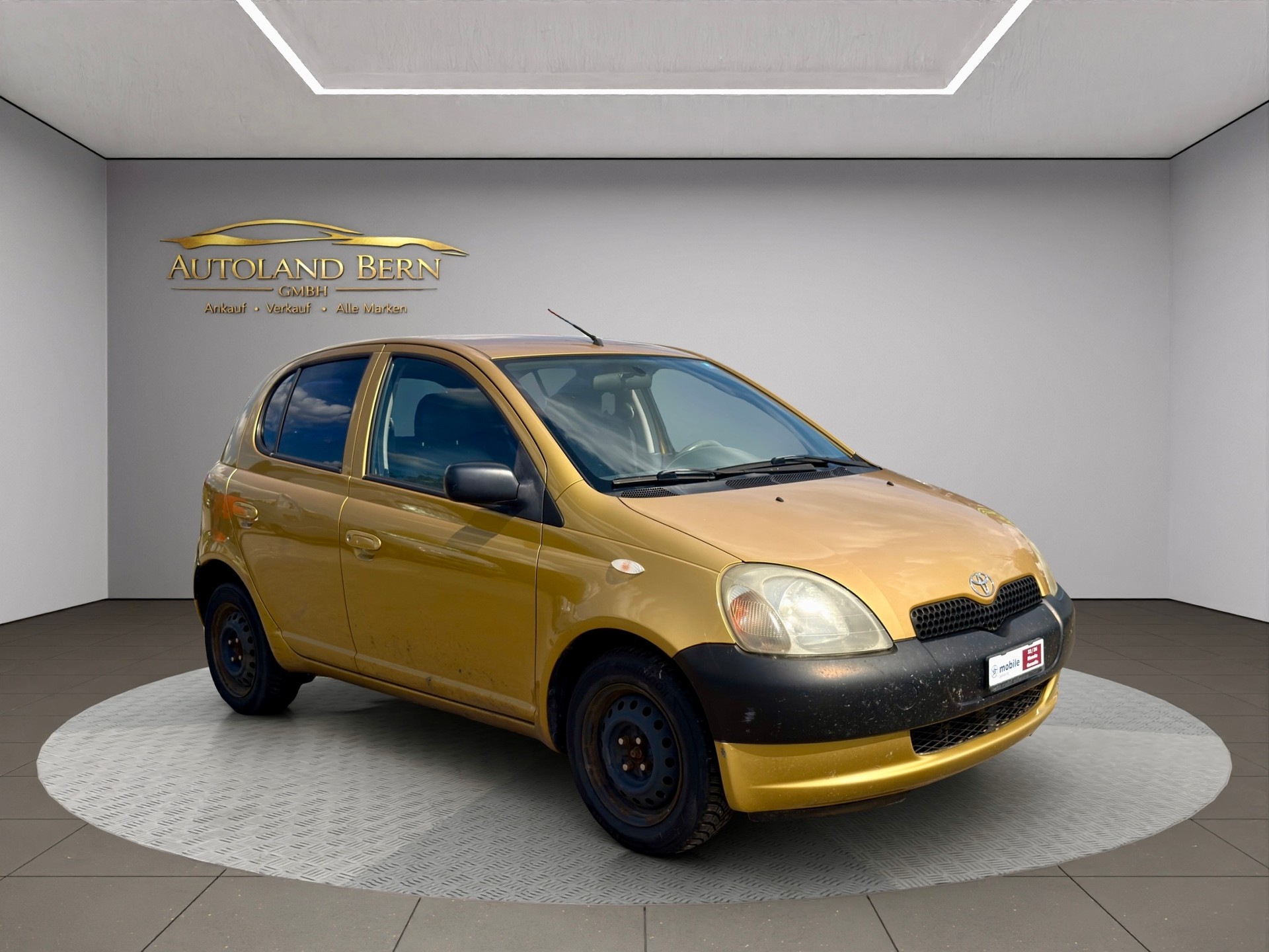 TOYOTA Yaris 1.0 Linea Sol 5 Türe mit Klimaanlage-showroom-element-1