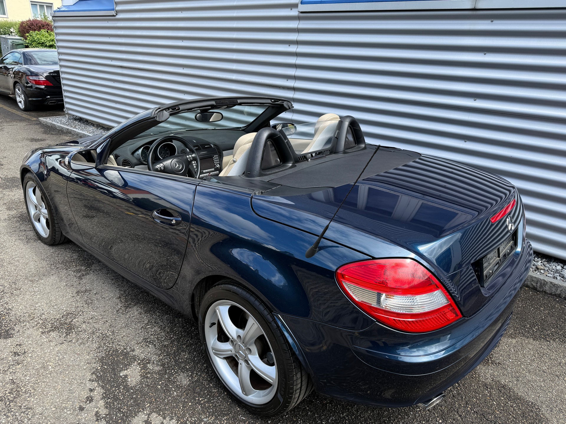 MERCEDES-BENZ SLK 350-image-12