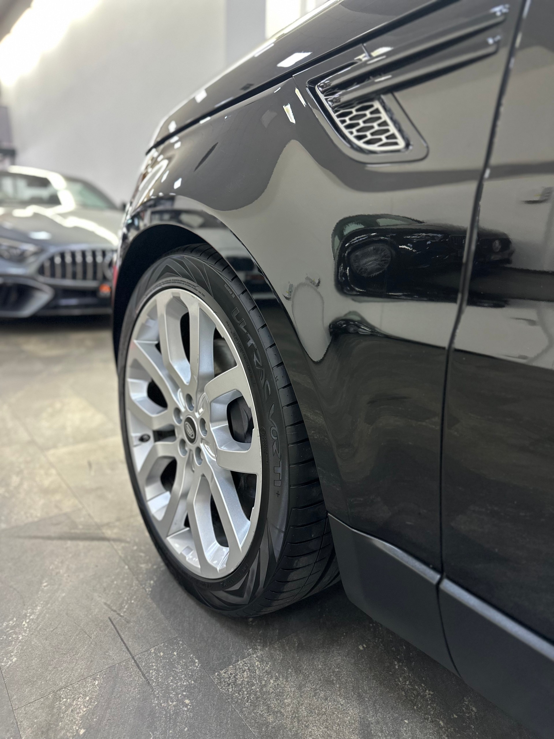LAND ROVER Range Rover Sport 3.0 SDV6 SE Automatic-image-6