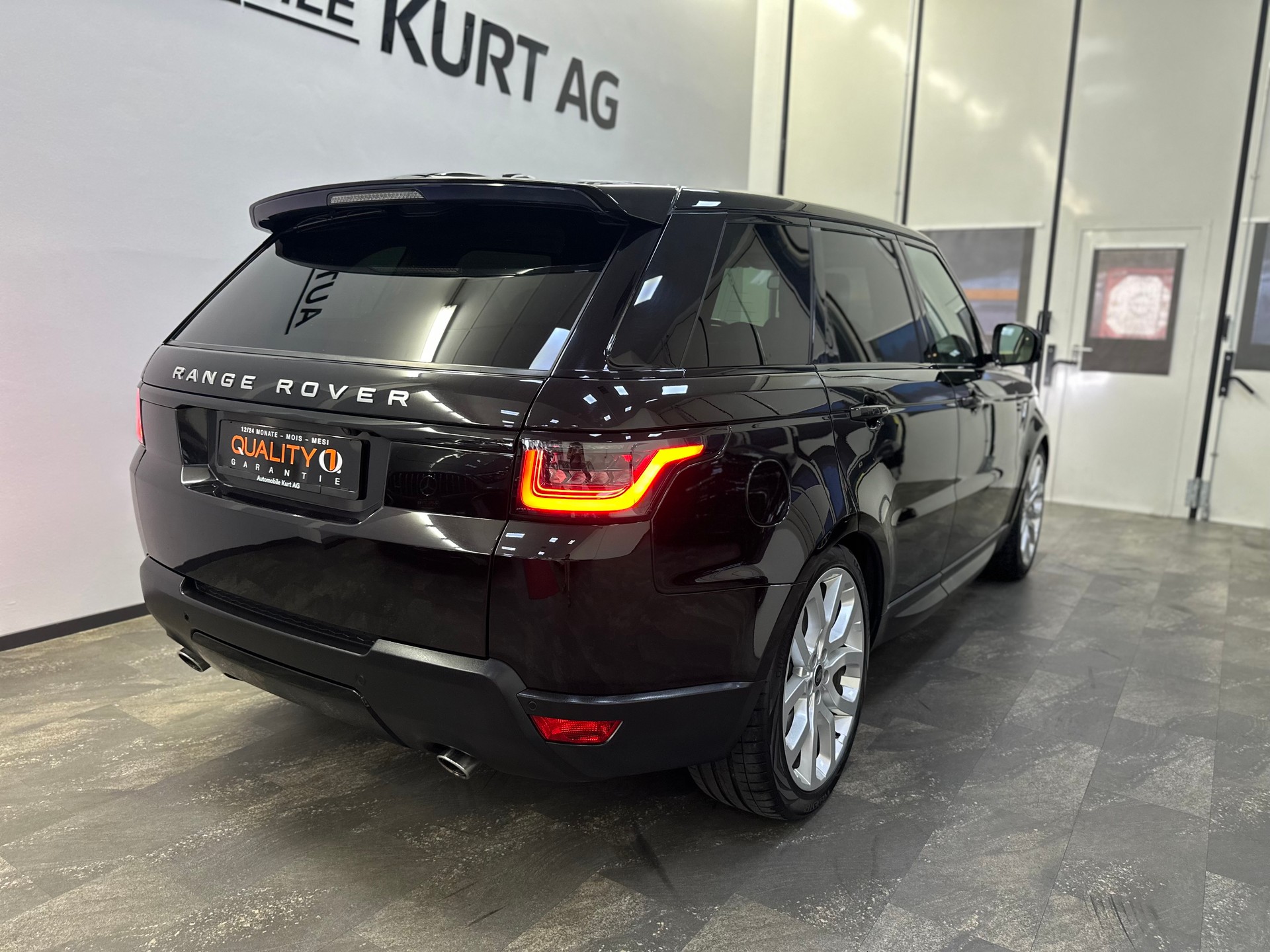 LAND ROVER Range Rover Sport 3.0 SDV6 SE Automatic-image-11