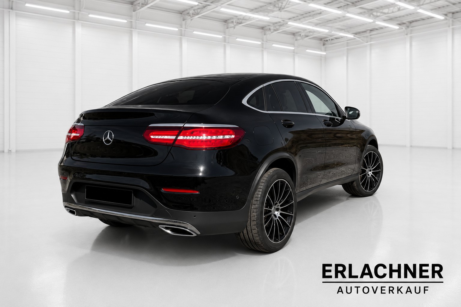 MERCEDES-BENZ GLC Coupé 250 d AMG Line 4Matic 9G-Tronic-image-3