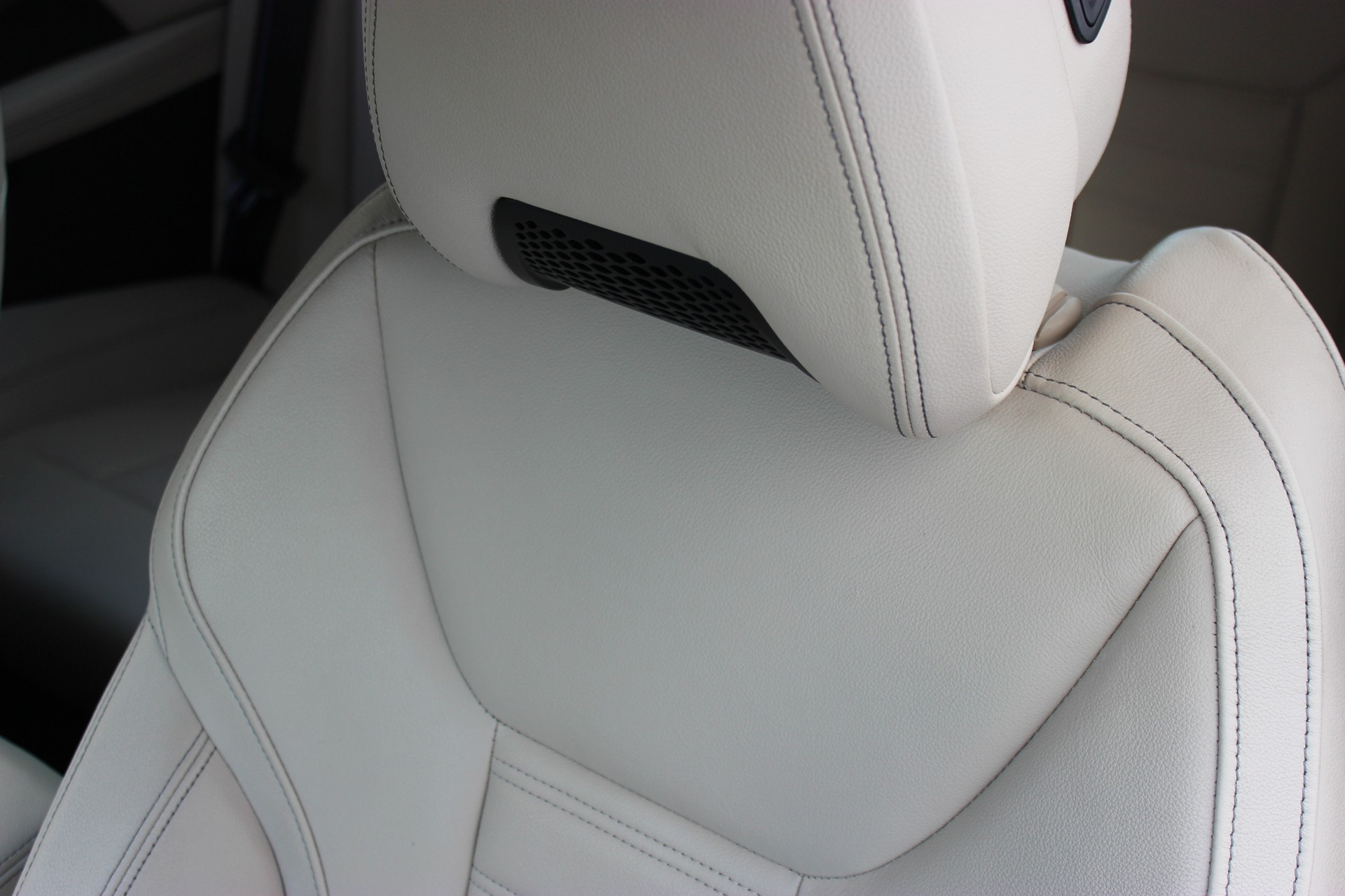 BMW M440i xDrive 48V M Sport Pro Cabriolet TANSANITBLAU *M CARBON EXTERIEURPAKET*-image-10