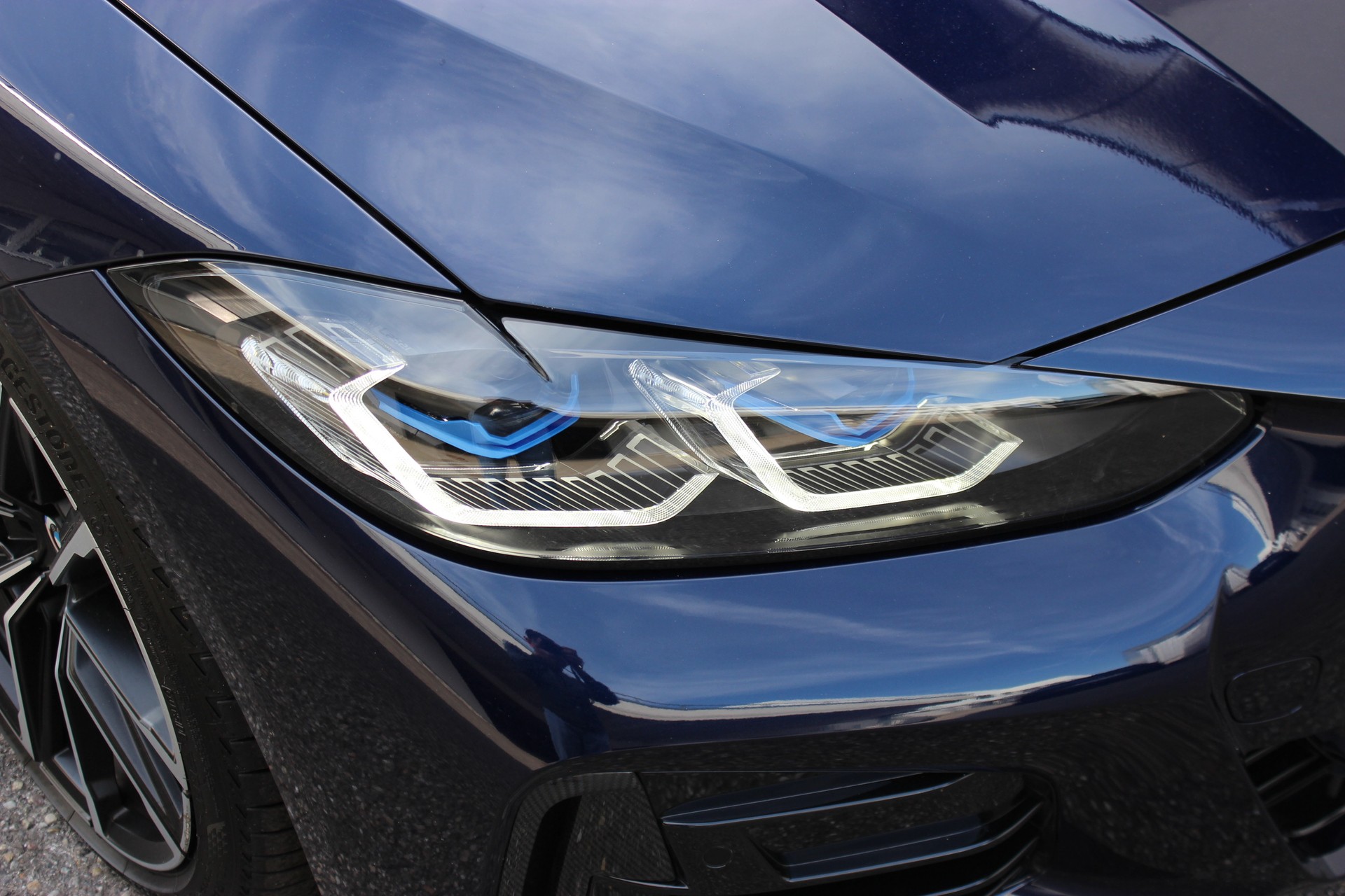 BMW M440i xDrive 48V M Sport Pro Cabriolet TANSANITBLAU *M CARBON EXTERIEURPAKET*-image-18