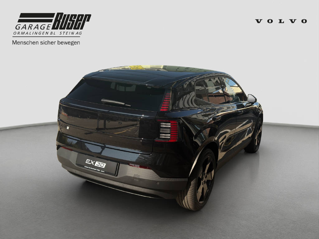 VOLVO EX 30 E60 Plus Swiss Black Edition-showroom-element-3