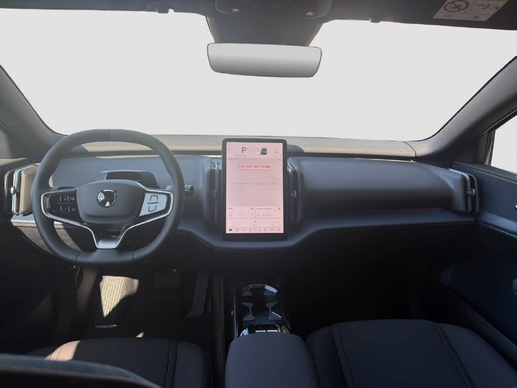 VOLVO EX 30 E60 Plus Swiss Black Edition-image-11