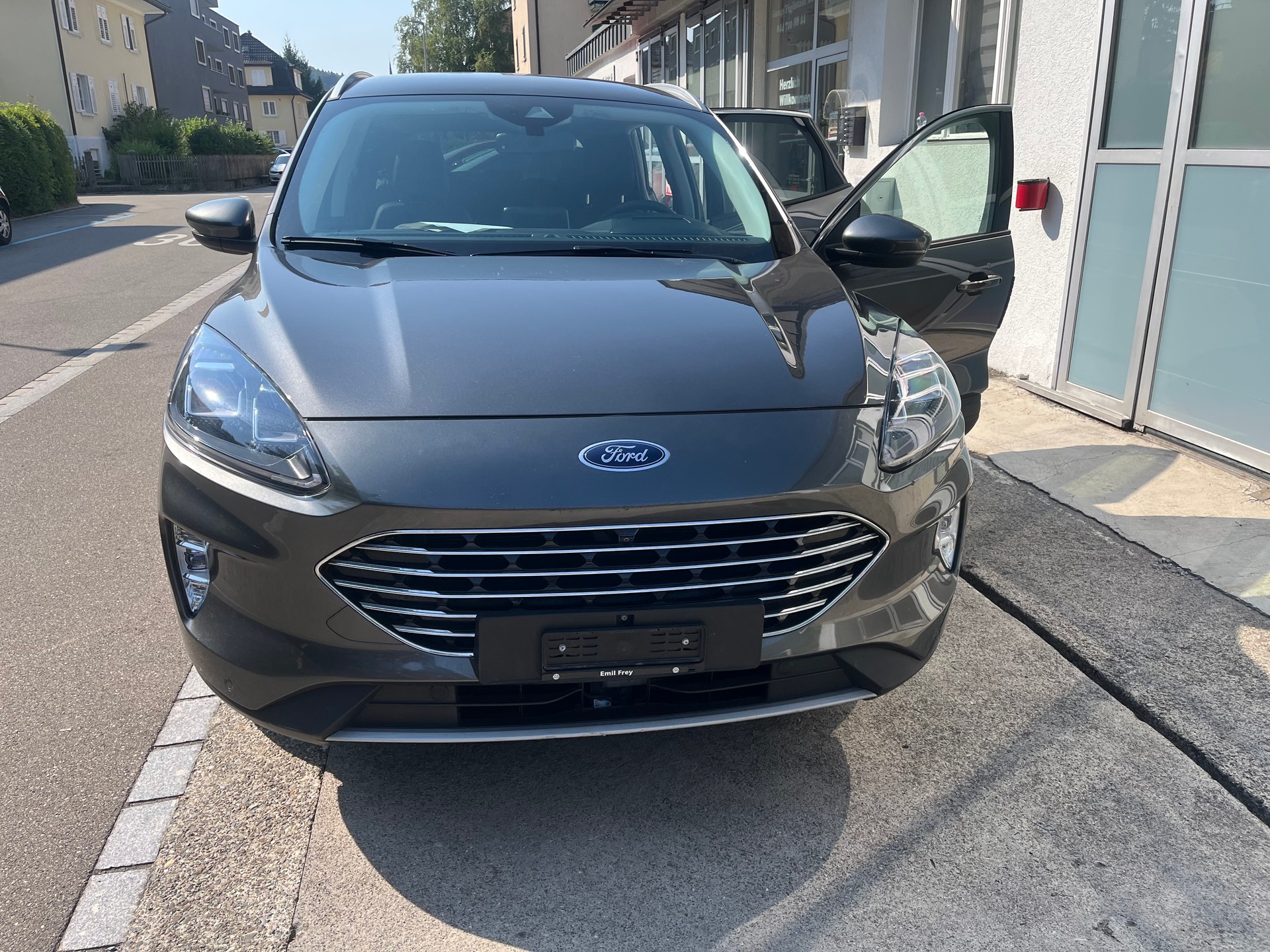 FORD Kuga 2.5 PHEV Cool & Connect 2WD