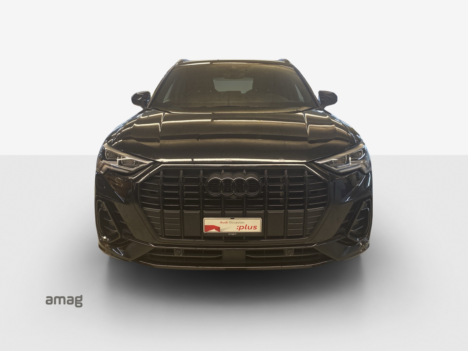 AUDI Q3 45 TFSI e S line S-tronic-image-6