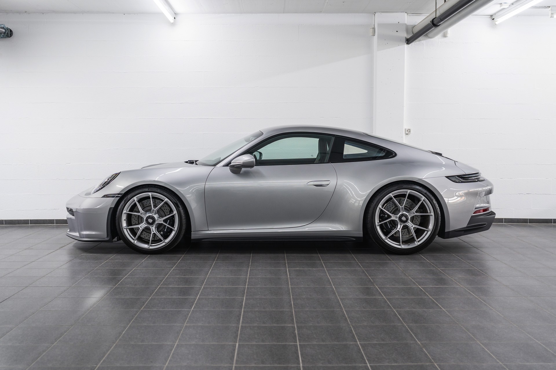 PORSCHE 911 GT3 Touring PDK-showroom-element-3
