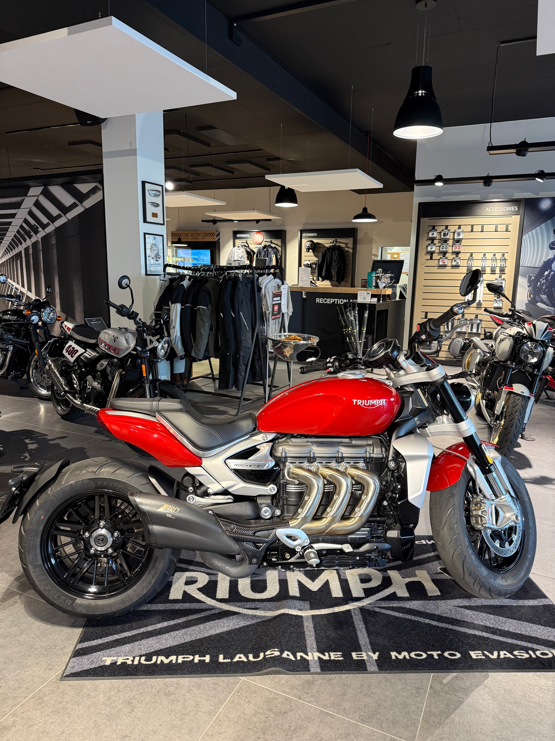 TRIUMPH Rocket 3 R