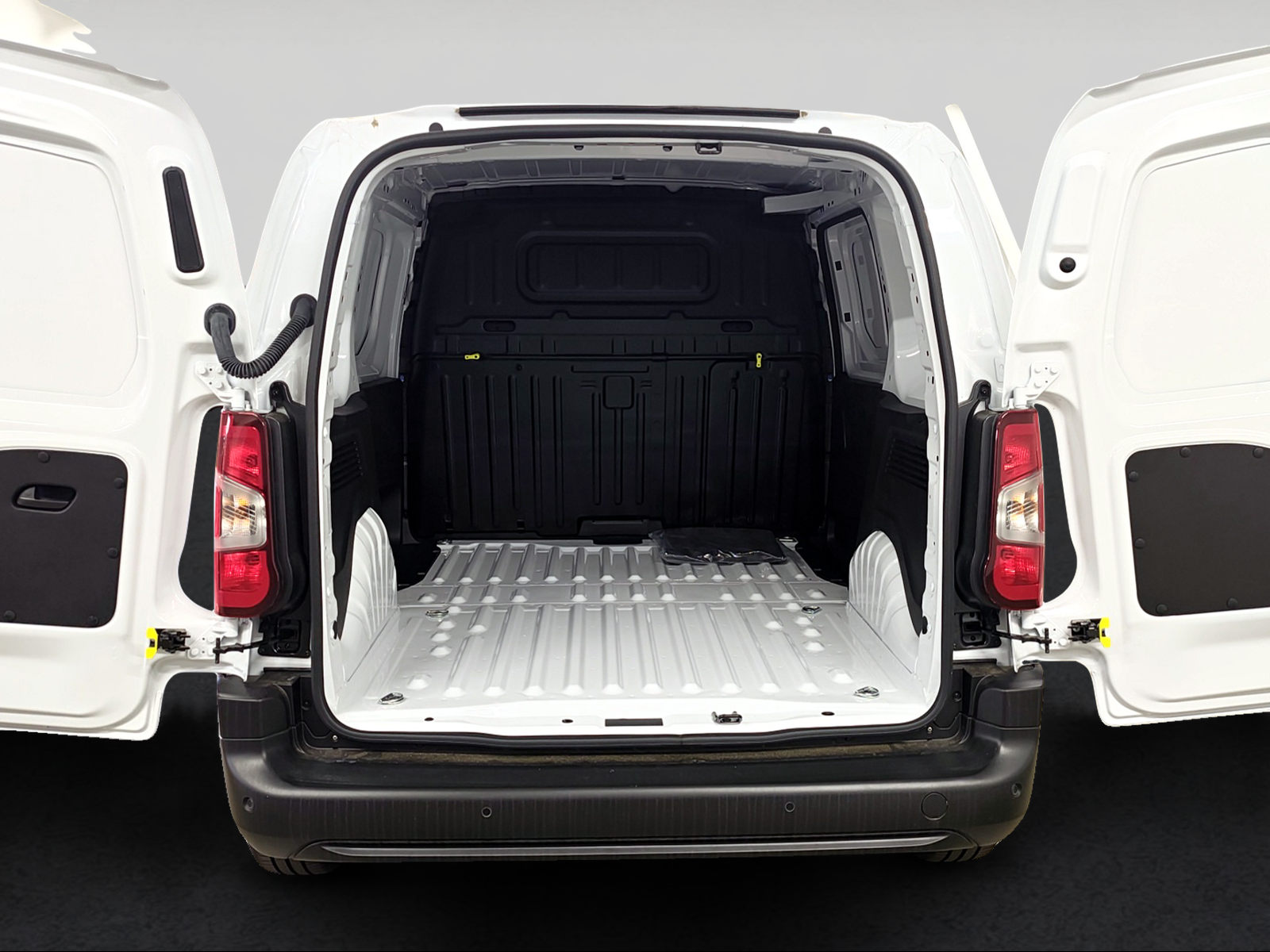 FIAT Doblo 1.5 BlueHDi L1 650kg Easy Pro-image-4