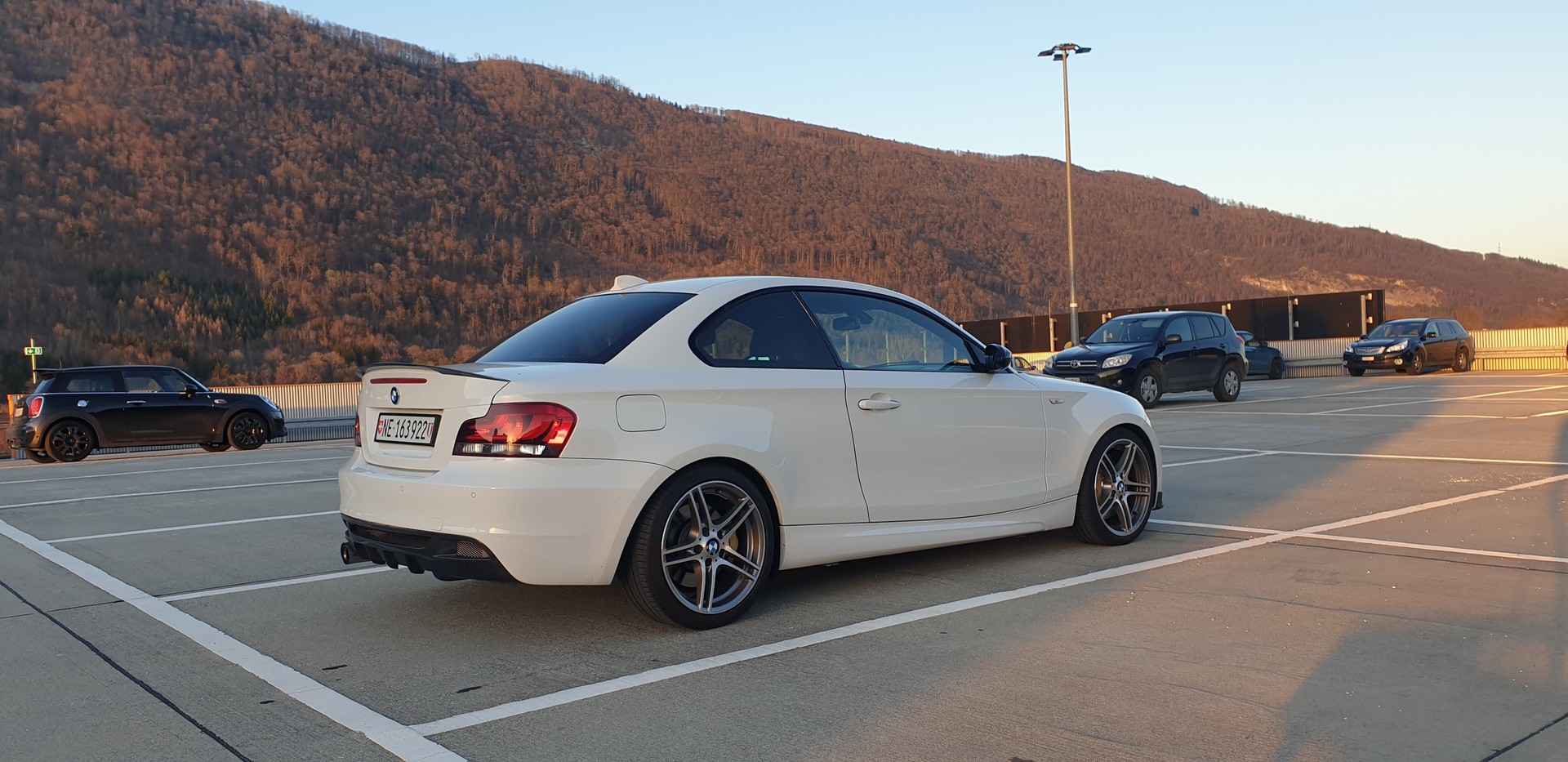 BMW 135i-image-1