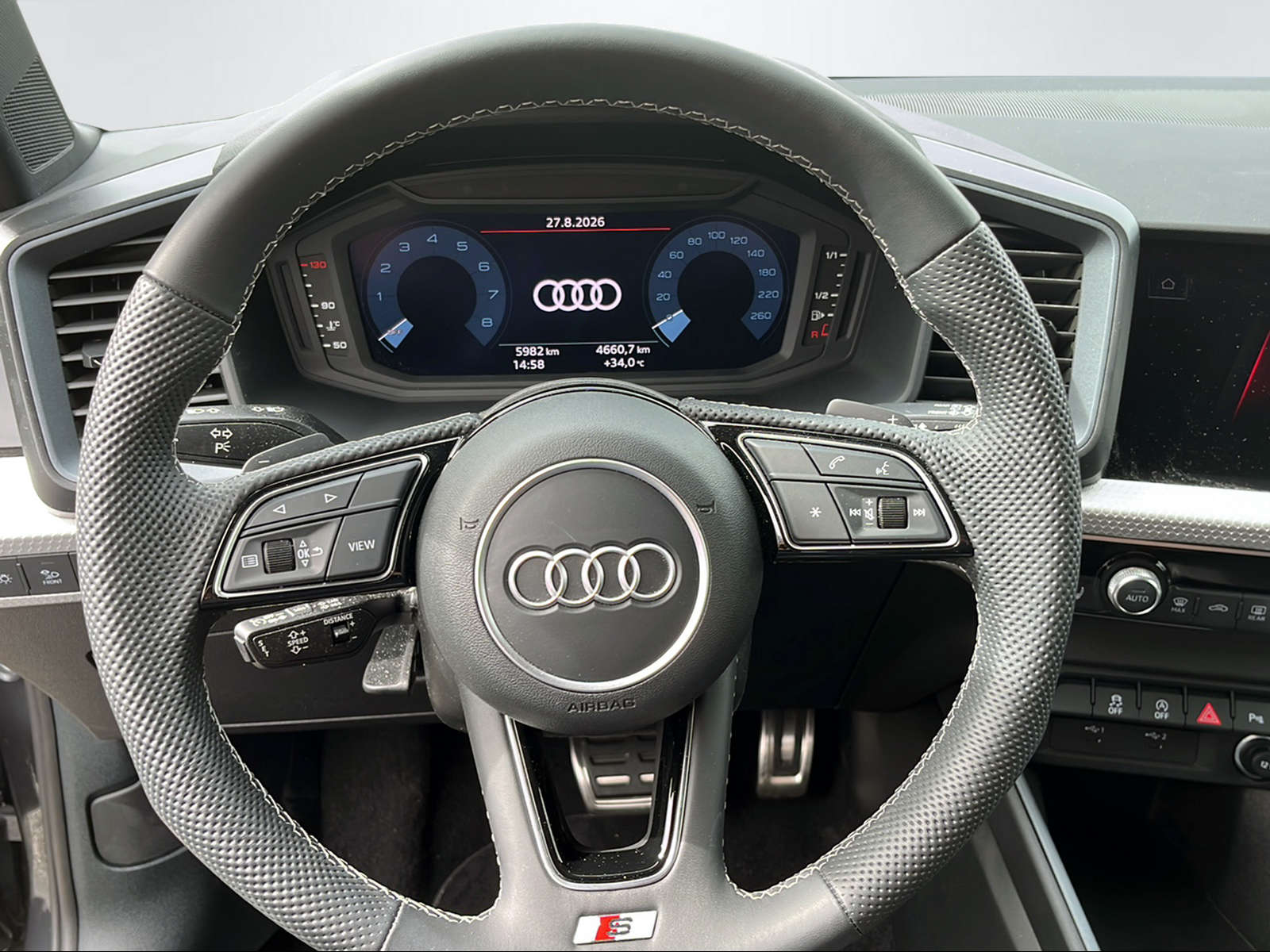 AUDI A1 Sportback 1.0 30 TFSI Attraction S-Tronic-image-10